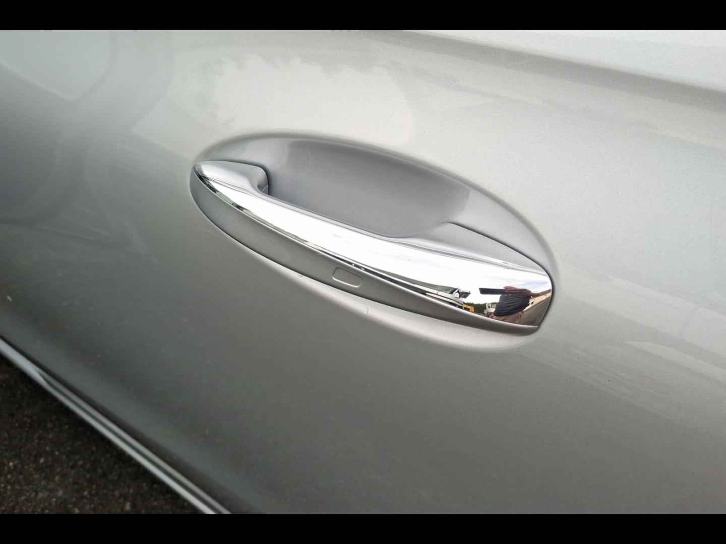 Image MERCEDES-BENZ Classe B 200d 150ch Progressive Line 8G-DCT