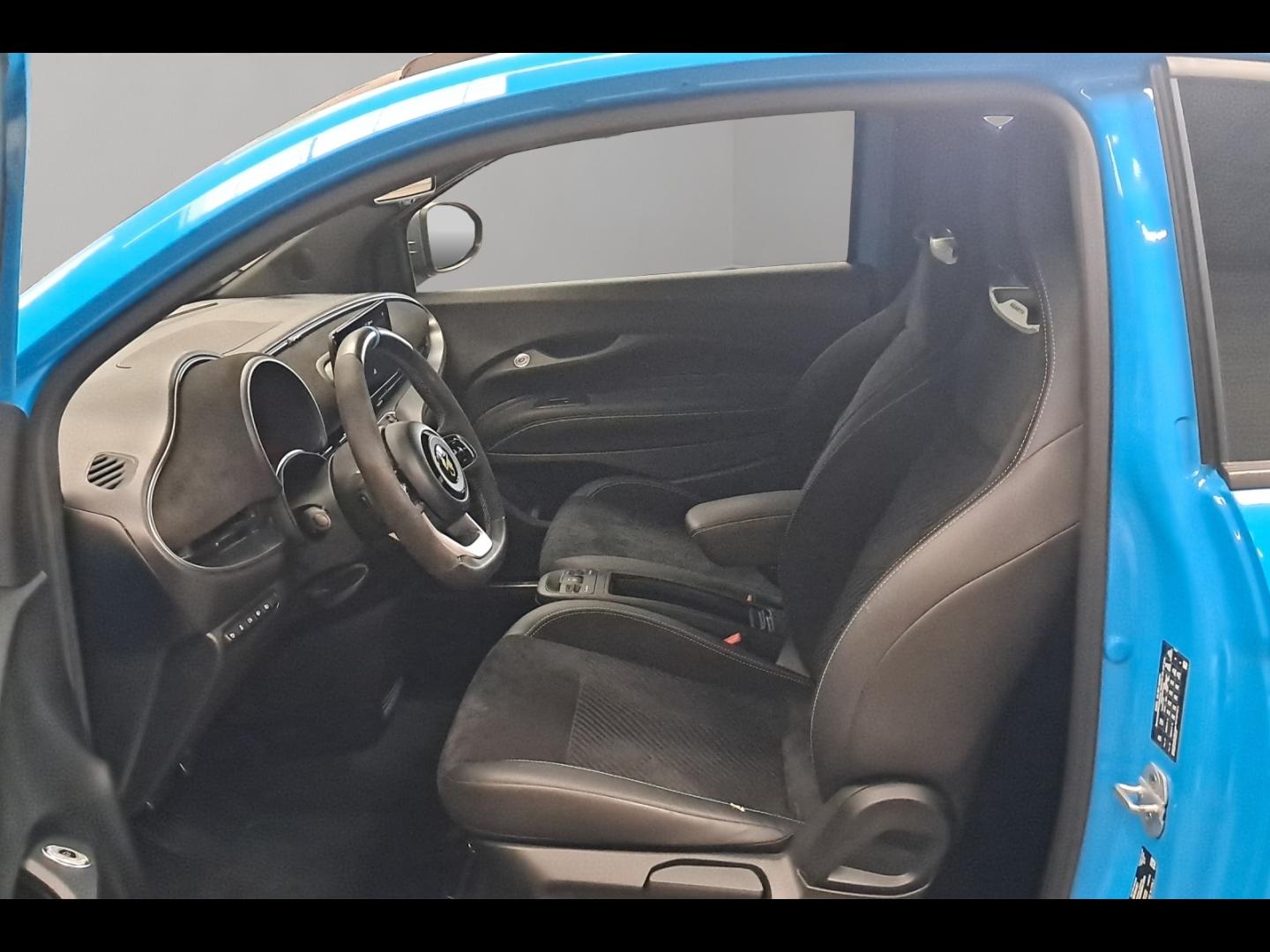 Image ABARTH 500C e 155ch 42kWh Turismo 4cv