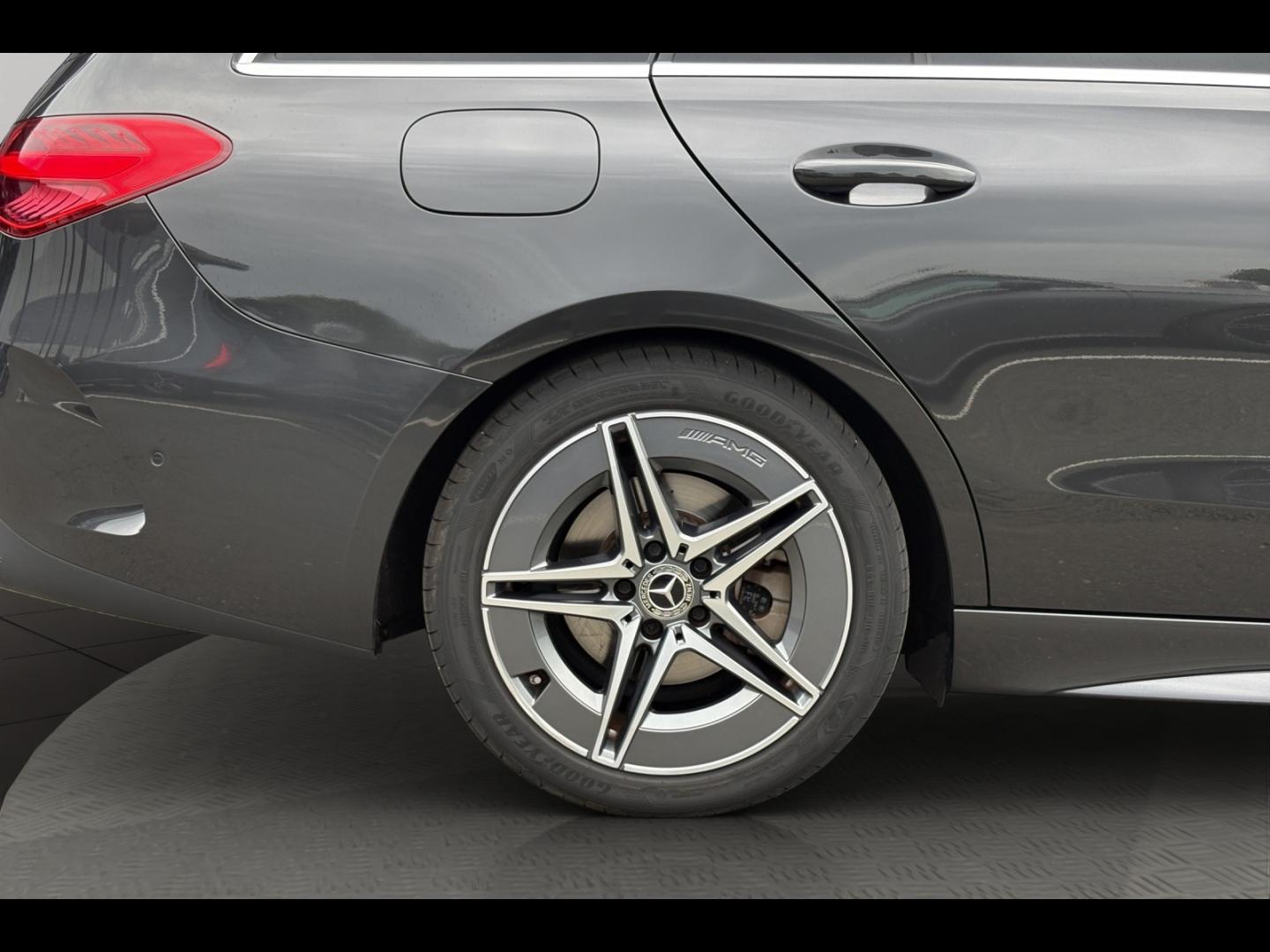 Image MERCEDES-BENZ Classe C Break 200 d 163ch AMG Line