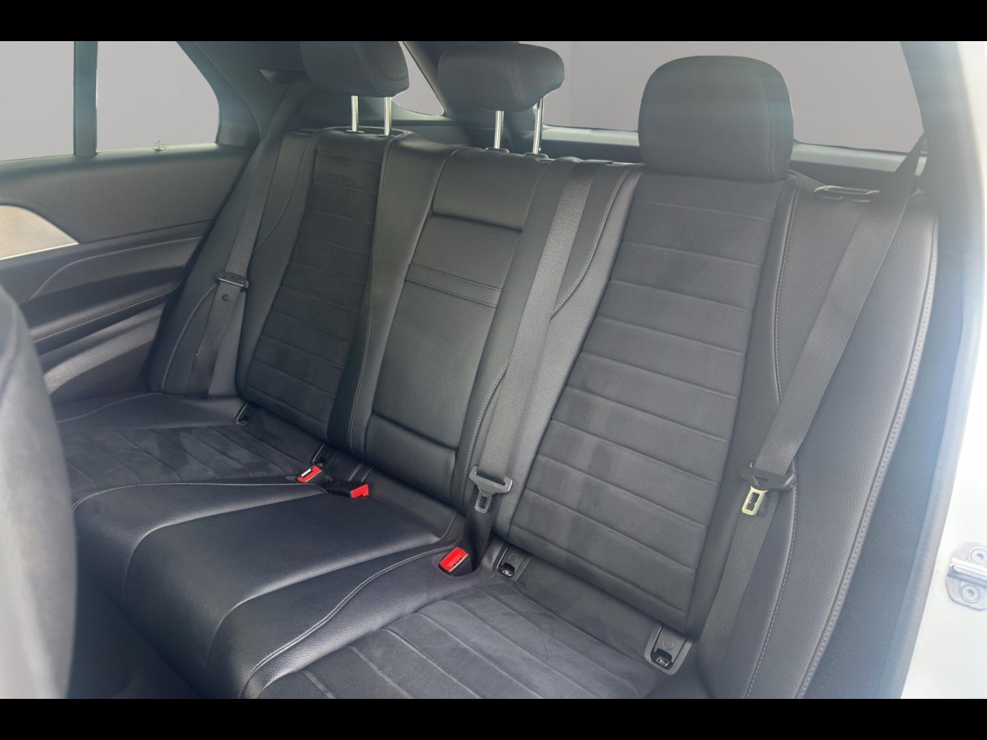 Image MERCEDES-BENZ GLE 350 d 272ch AMG Line 4Matic 9G-Tronic