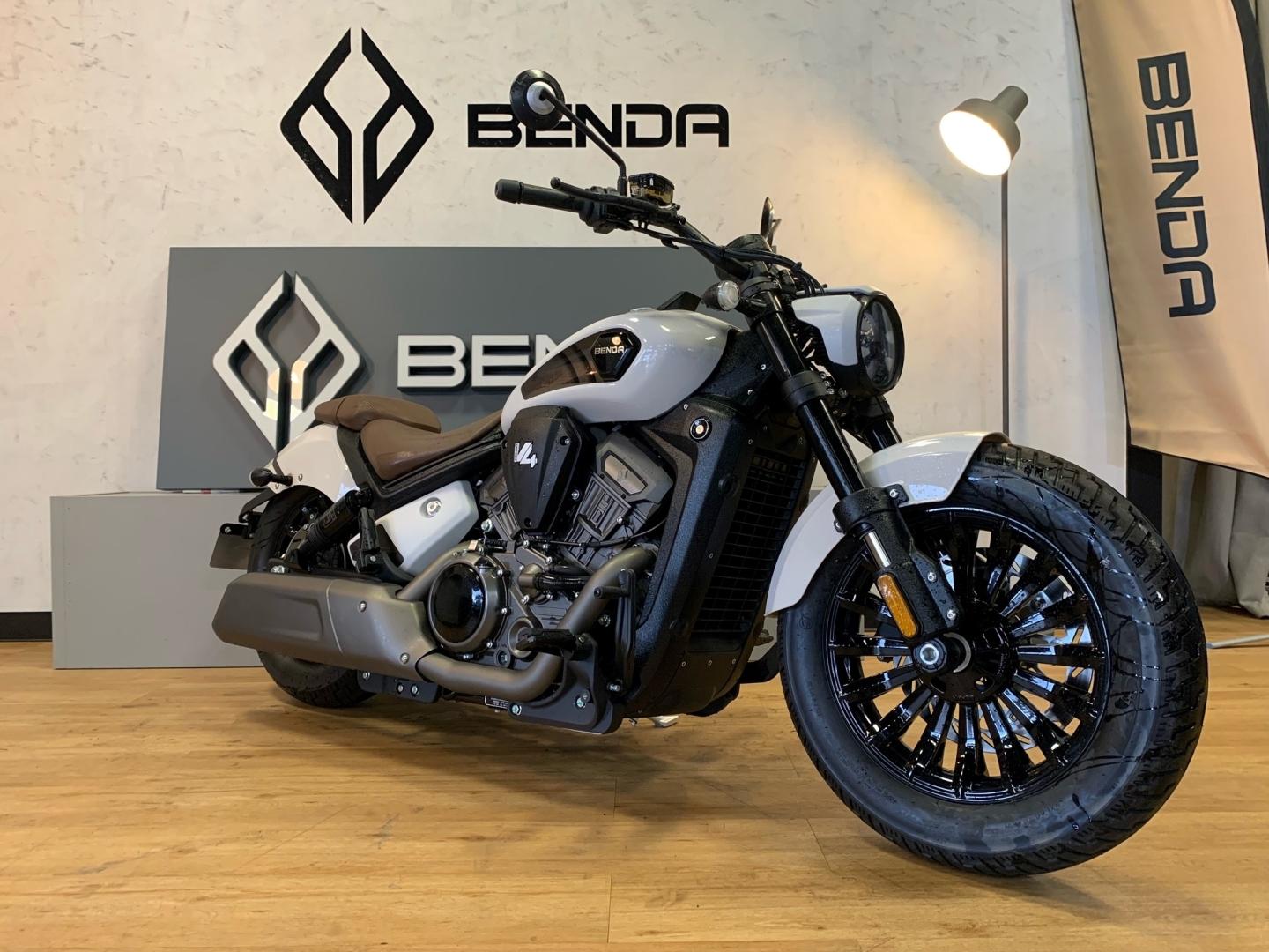 Image BENDA DARKFLAG COMMANDER 500cc