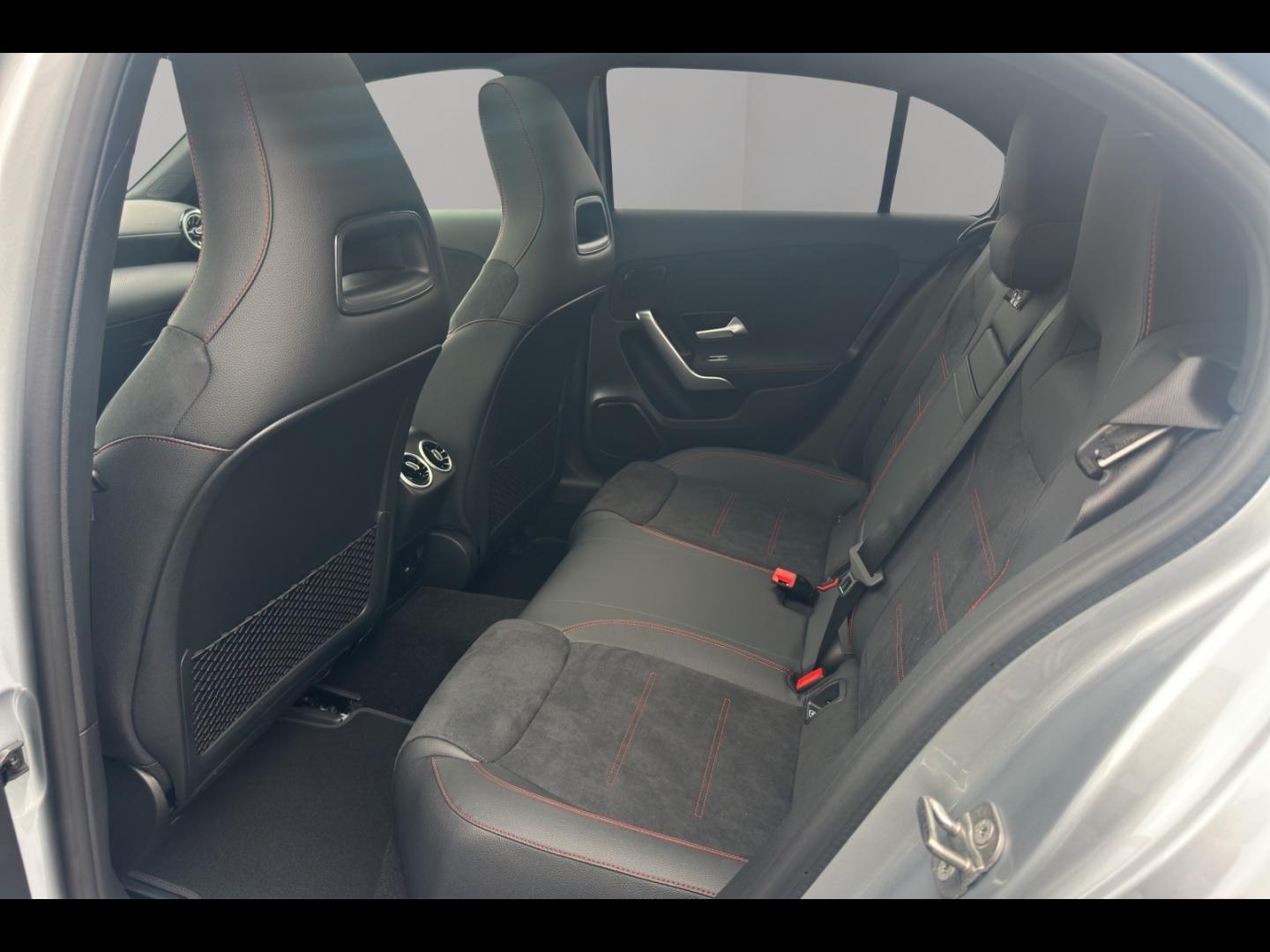 Image MERCEDES-BENZ Classe A 250 e hybride rechargeable 218ch AMG Line 8G-DCT