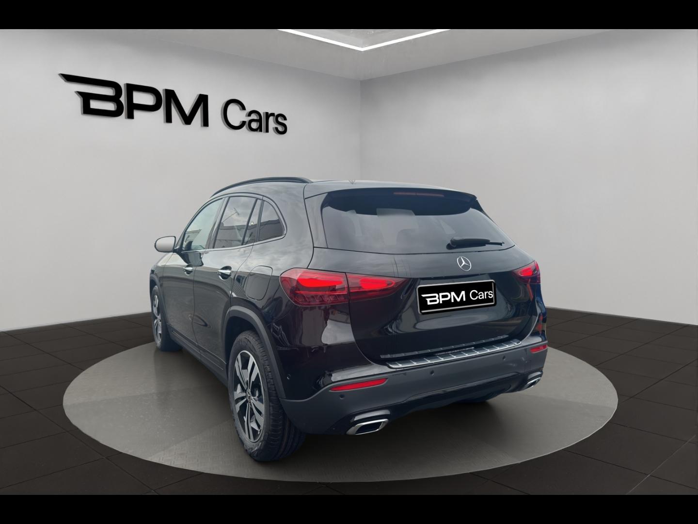 Image MERCEDES-BENZ GLA 180 d 116ch Progressive Line 8G-DCT
