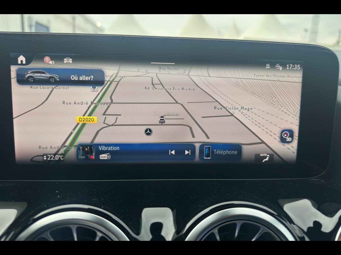 Image MERCEDES-BENZ GLA 180 d 116ch Progressive Line 8G-DCT