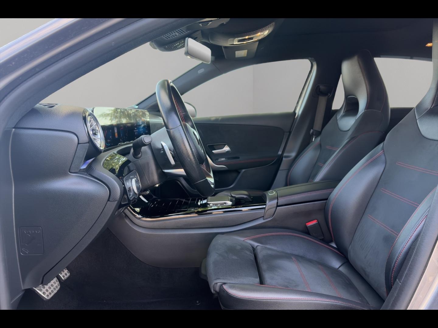 Image MERCEDES-BENZ Classe A 200 d 150ch AMG Line 8G-DCT