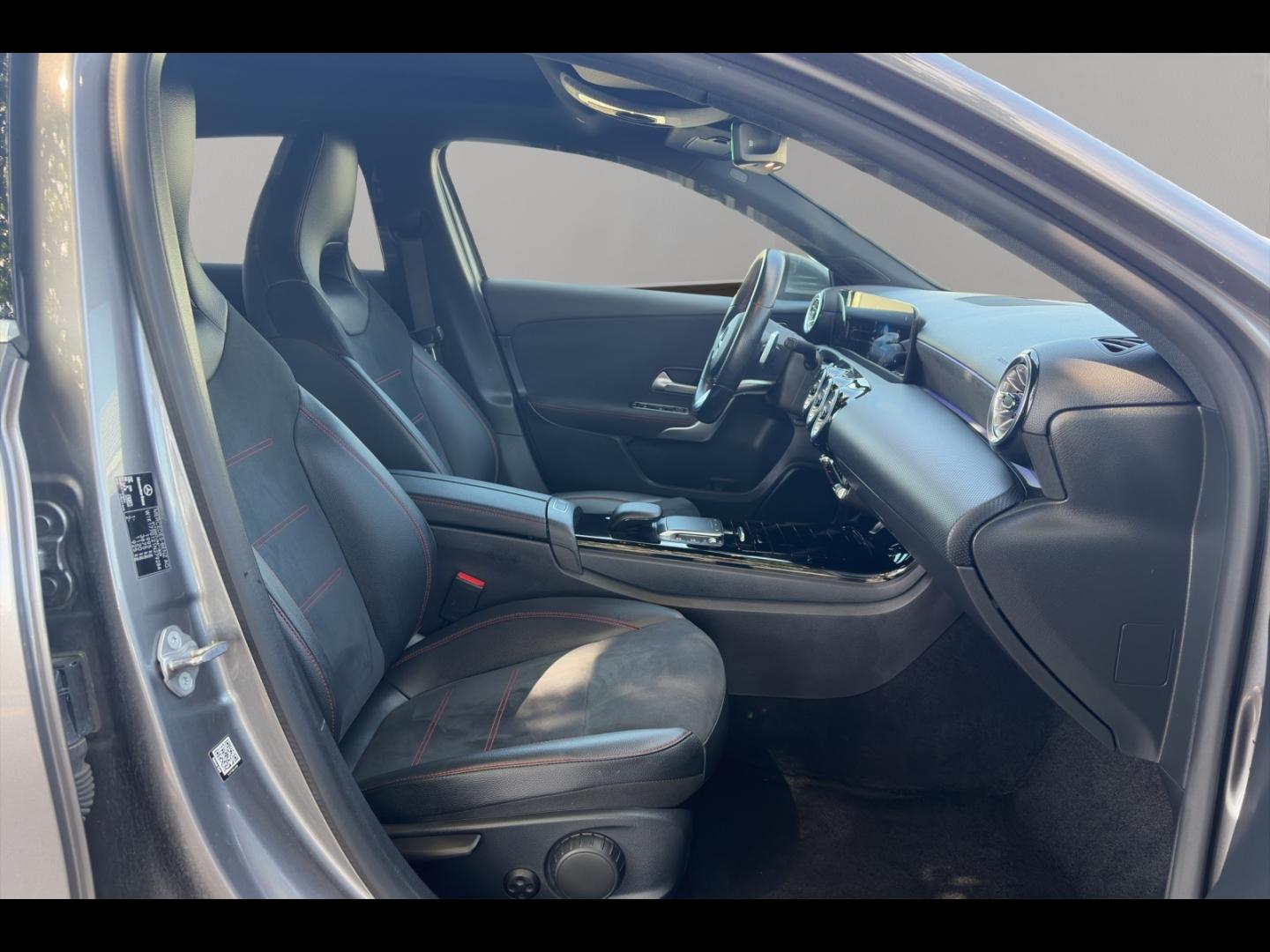 Image MERCEDES-BENZ Classe A 200 d 150ch AMG Line 8G-DCT