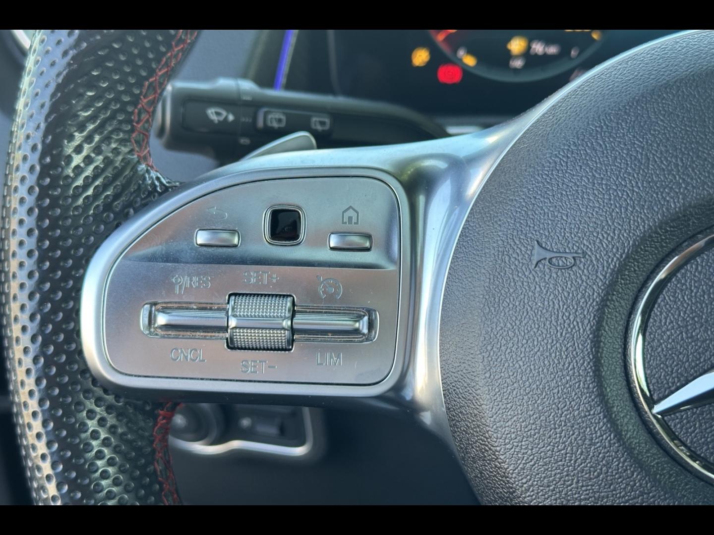 Image MERCEDES-BENZ GLB 200d 150ch AMG Line 8G DCT