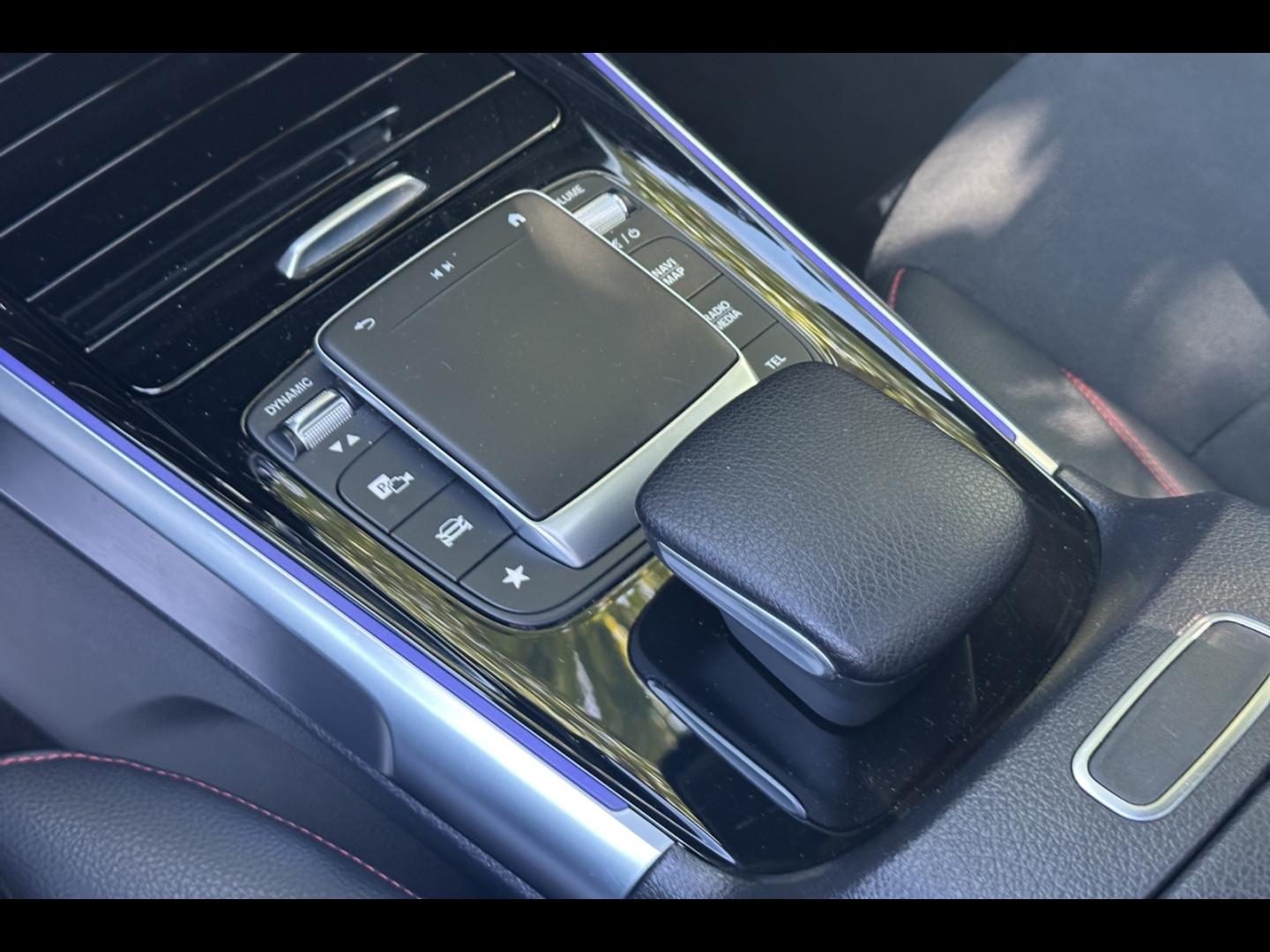 Image MERCEDES-BENZ GLB 200d 150ch AMG Line 8G DCT