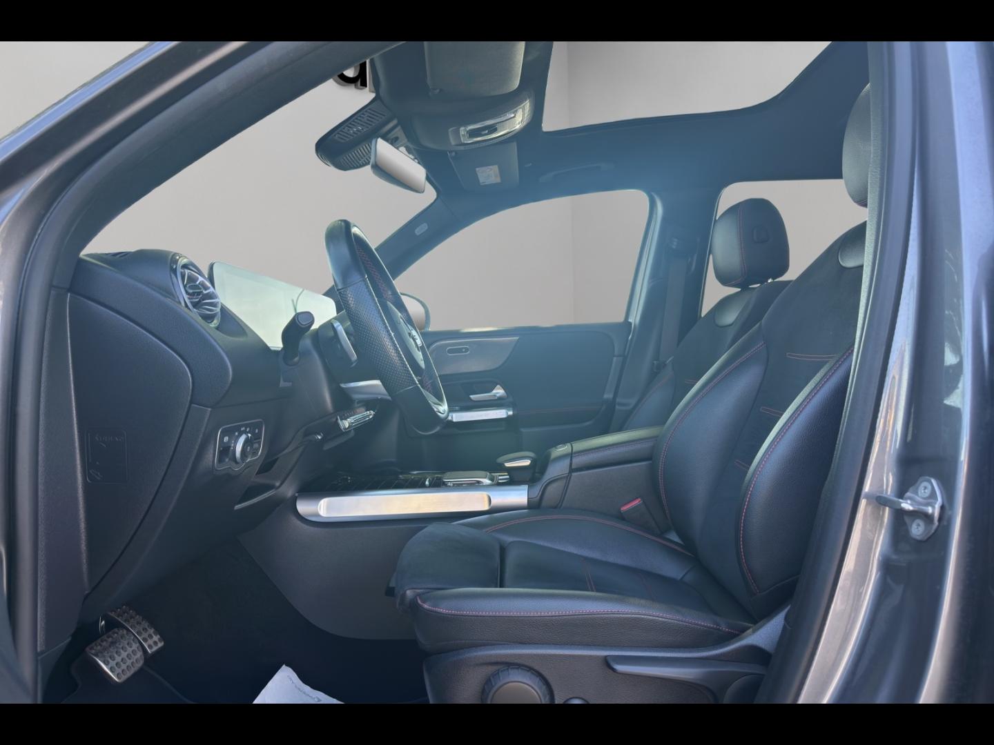 Image MERCEDES-BENZ GLB 200d 150ch AMG Line 8G DCT