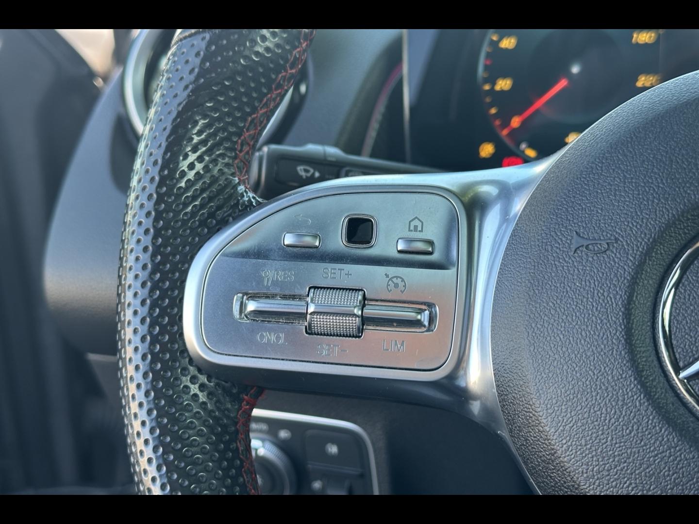 Image MERCEDES-BENZ GLB 200d 150ch AMG Line 8G DCT