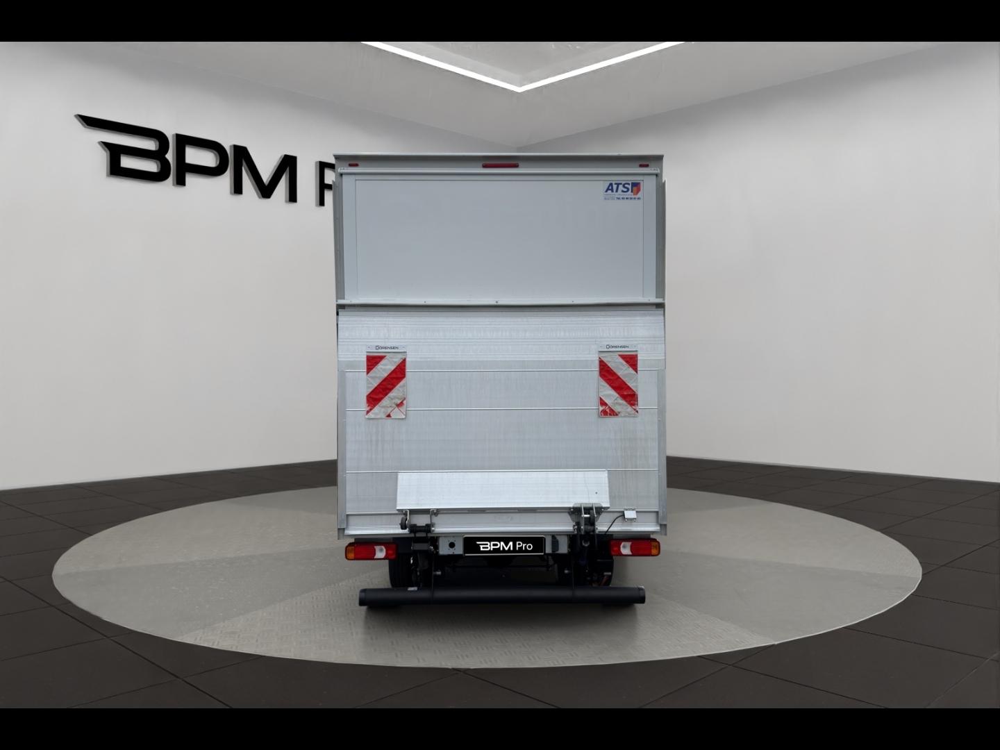 Image IVECO Daily CCb 35-160H / 3.0 160CH / CAISSE & HAYON / 35C16 / 2024 /