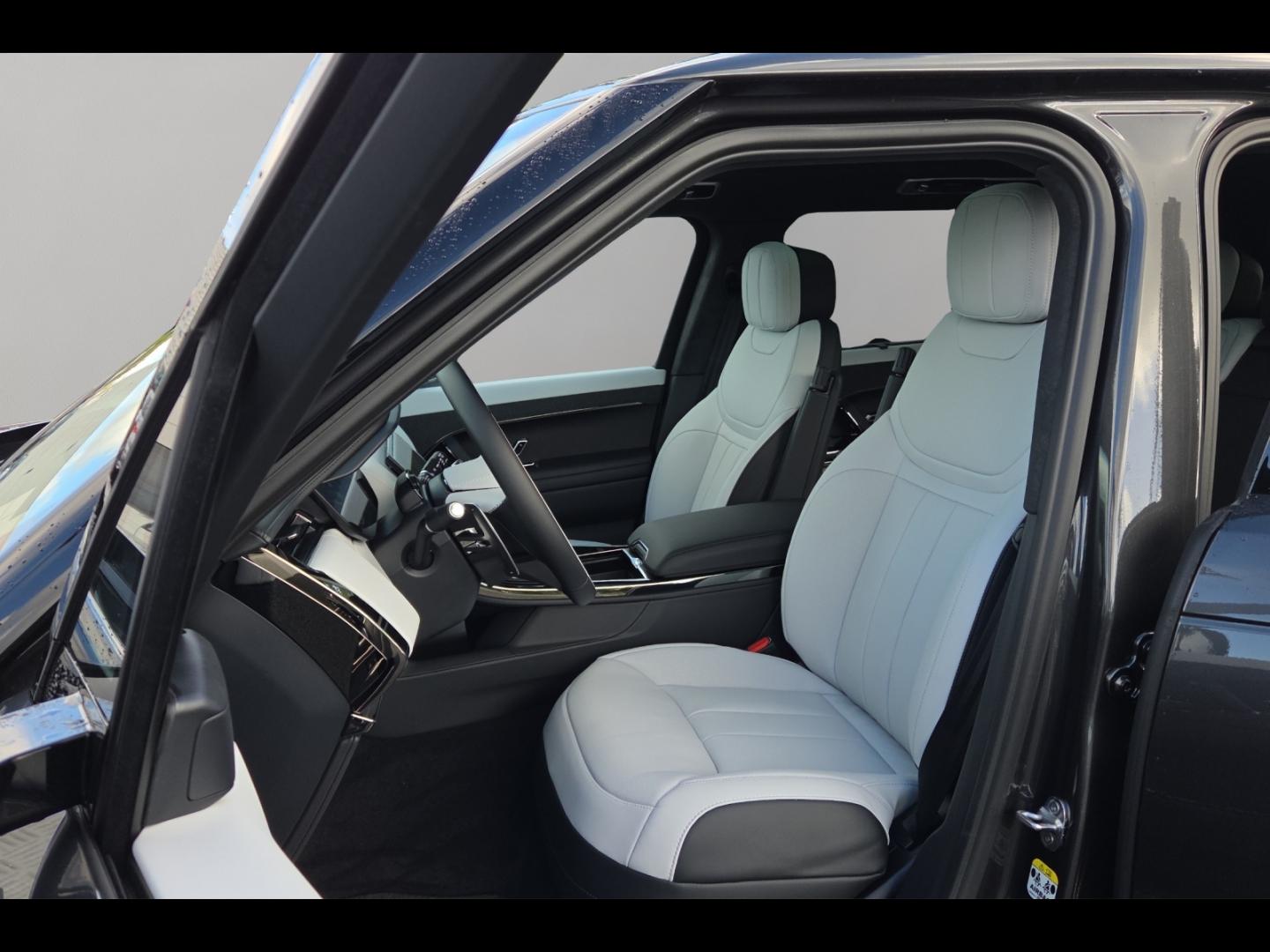Image LAND-ROVER Range Rover Sport 3.0 P550e 550ch PHEV Autobiography