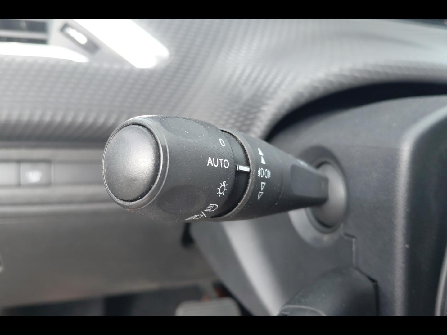 Image PEUGEOT 2008 1.2 PureTech 110ch Allure S&S EAT6