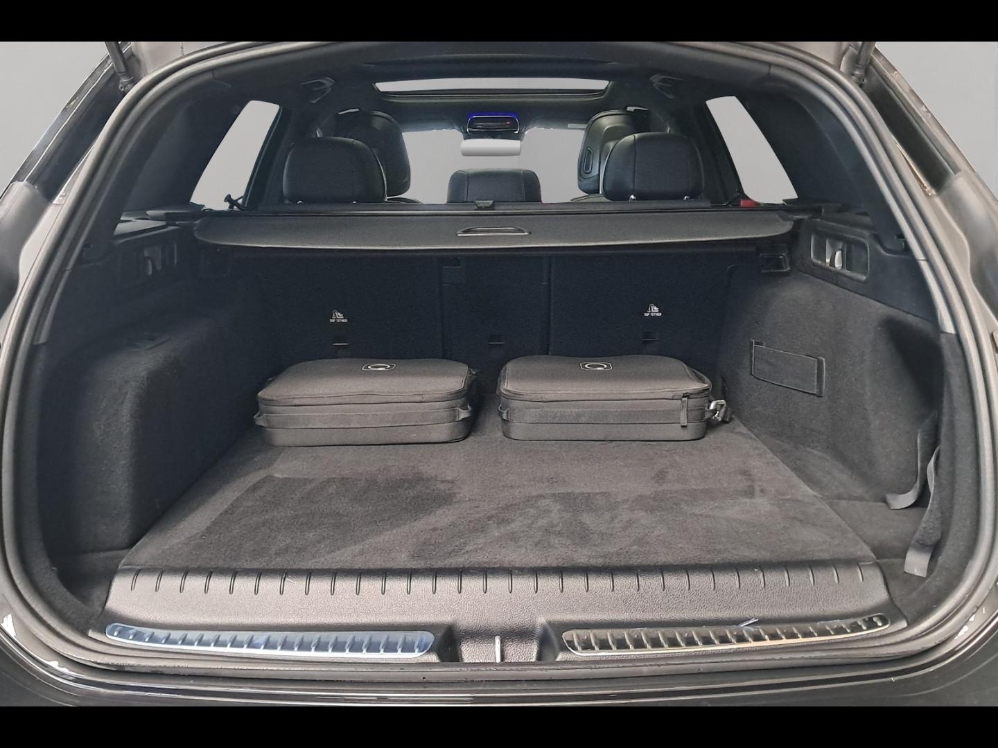Image MERCEDES-BENZ Classe C Break 300 d e 197+129ch AMG Line 4Matic