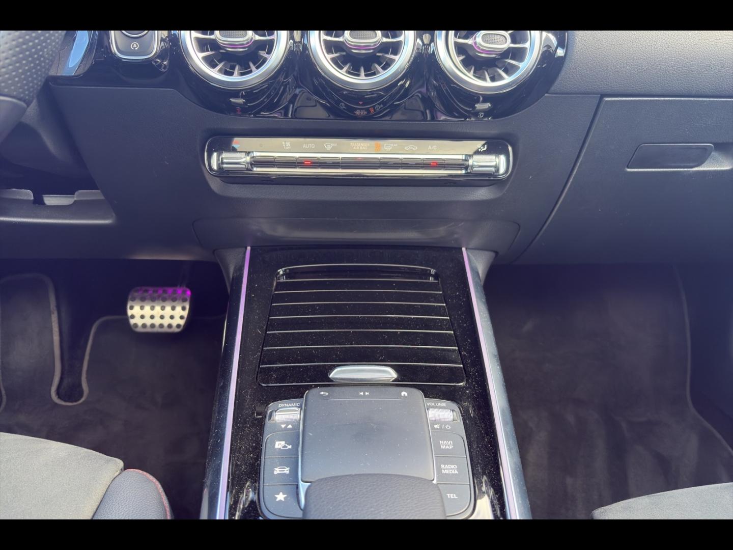 Image MERCEDES-BENZ Classe B 200d 150ch AMG Line 8G-DCT