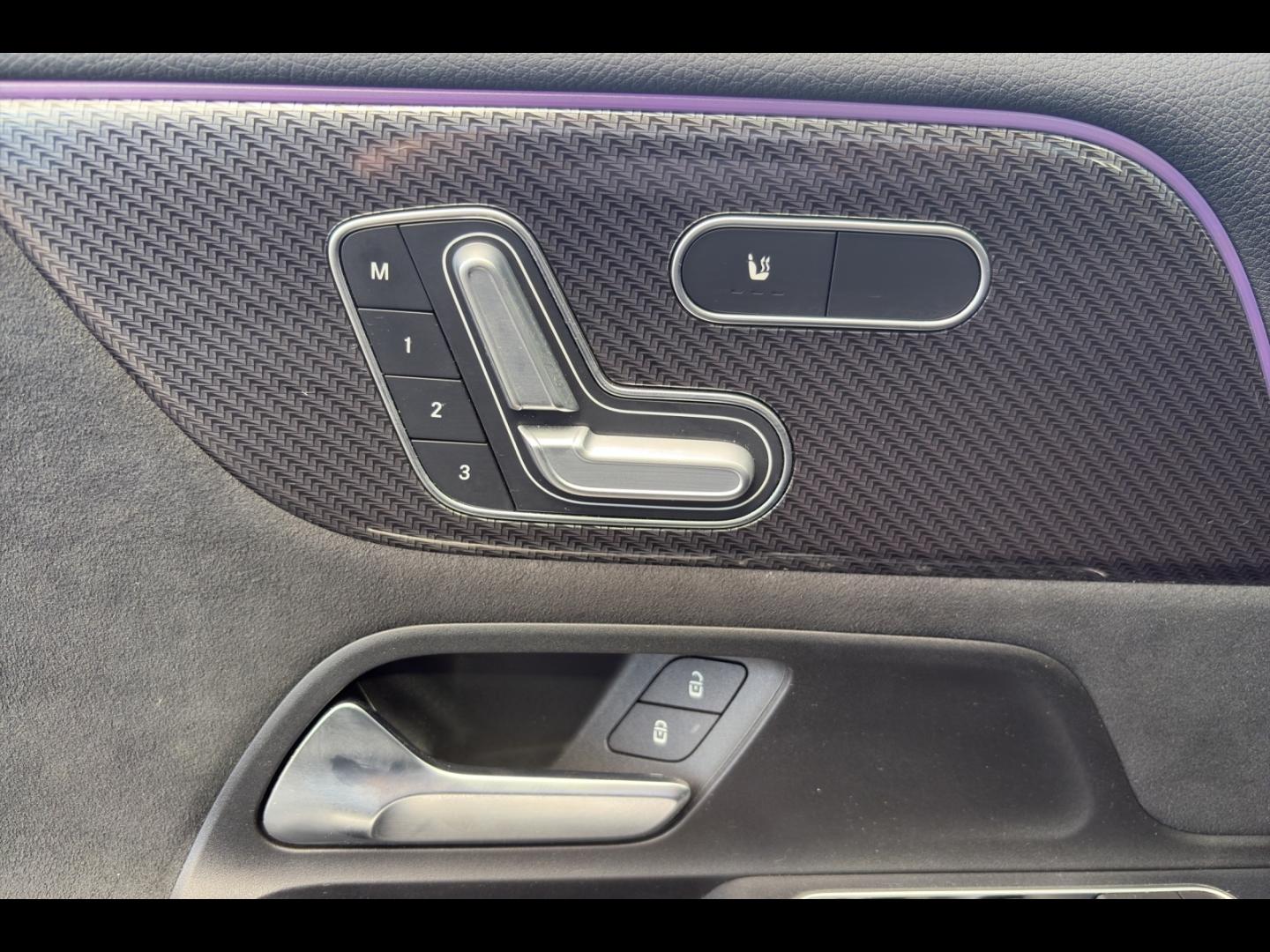 Image MERCEDES-BENZ Classe B 200d 150ch AMG Line 8G-DCT