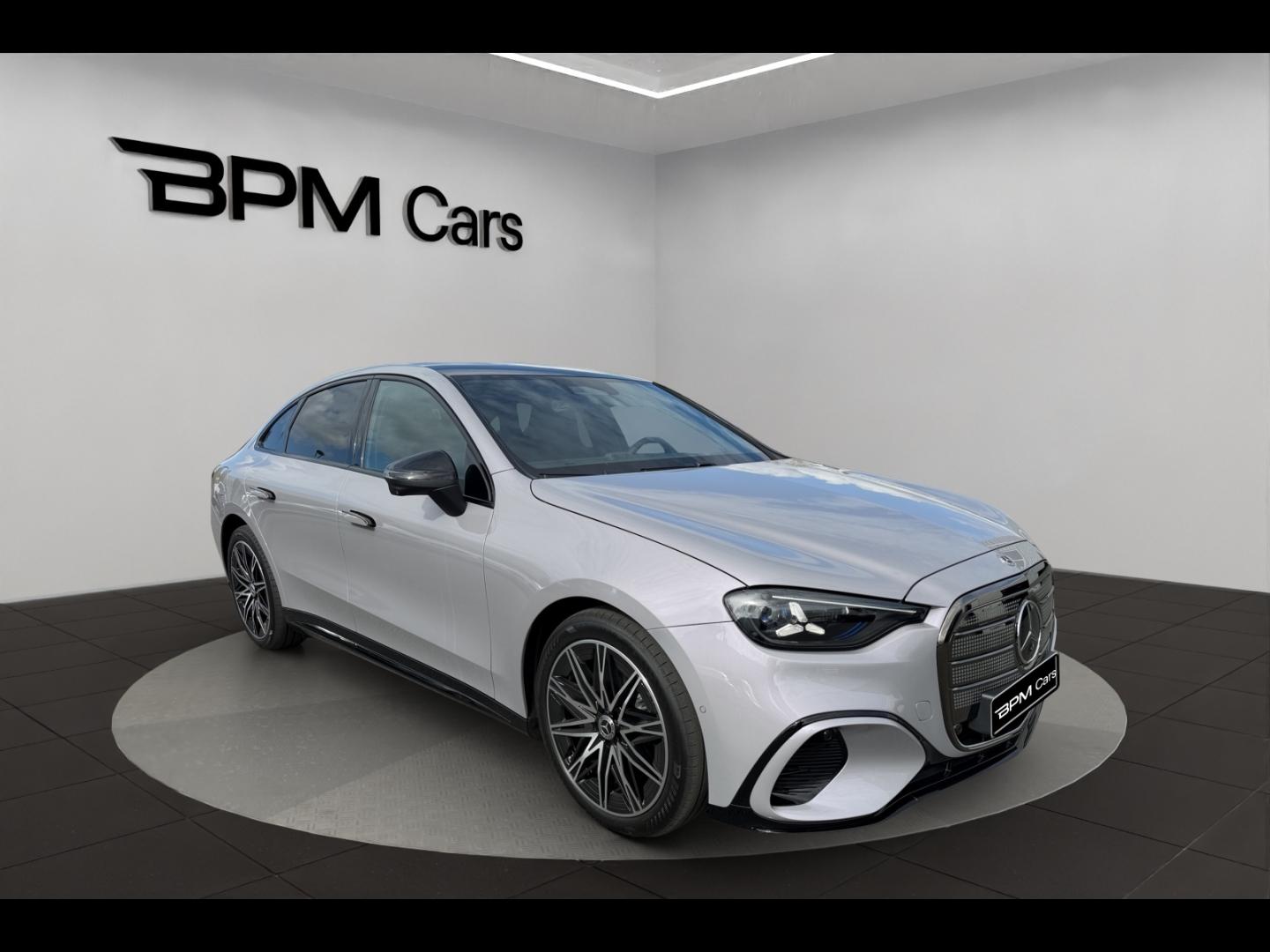Image MERCEDES-BENZ Classe C 400 489ch 94,5kWh AMG Line 4Matic
