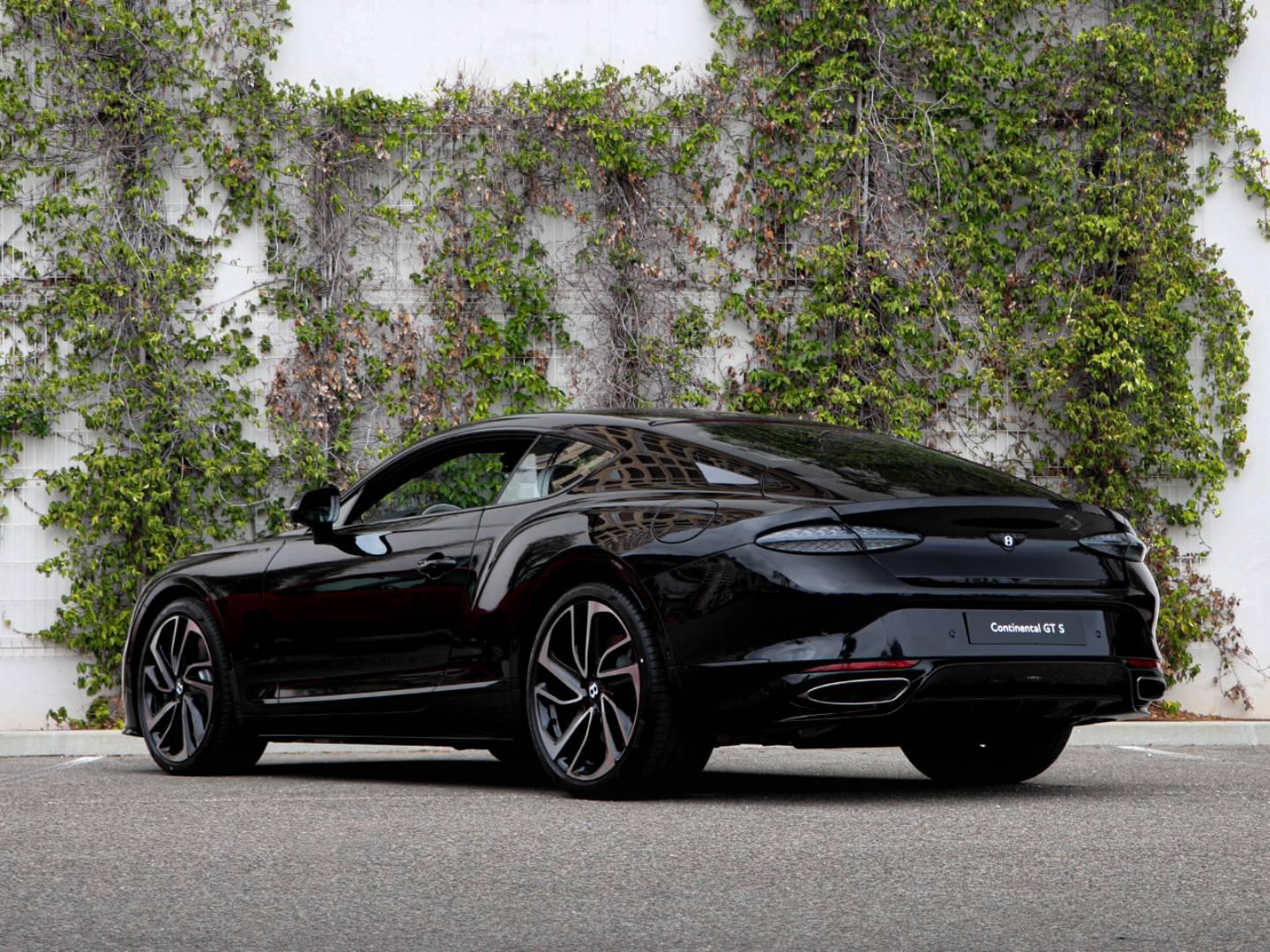 Image BENTLEY CONTINENTAL GT S V8 4.0 Hybrid 680ch