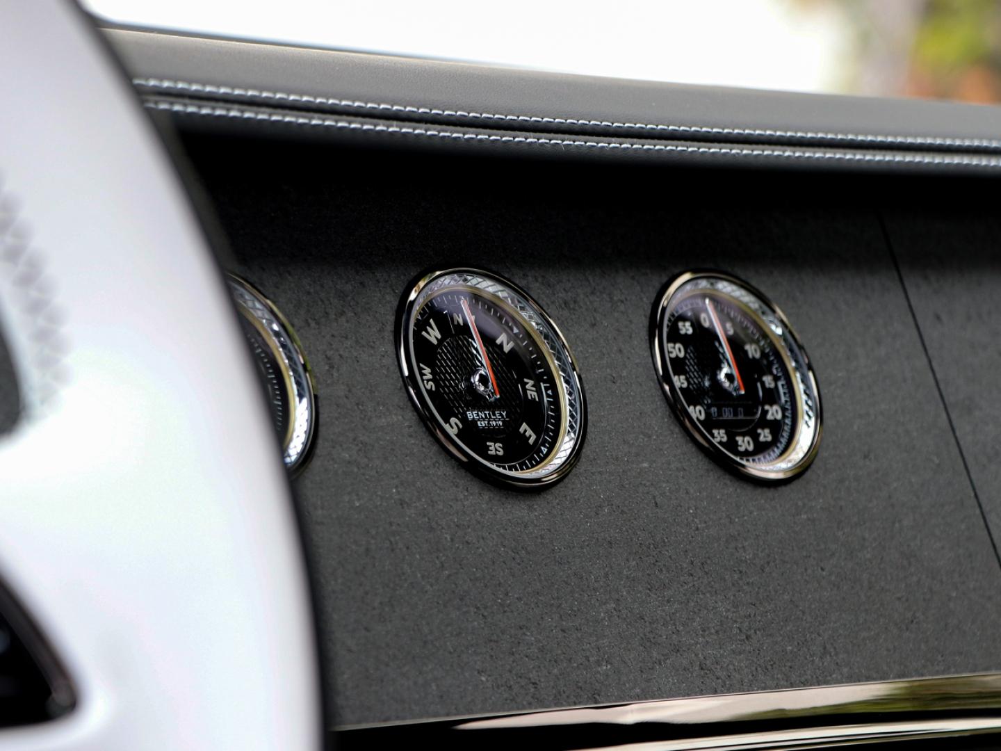 Image BENTLEY CONTINENTAL GT S V8 4.0 Hybrid 680ch