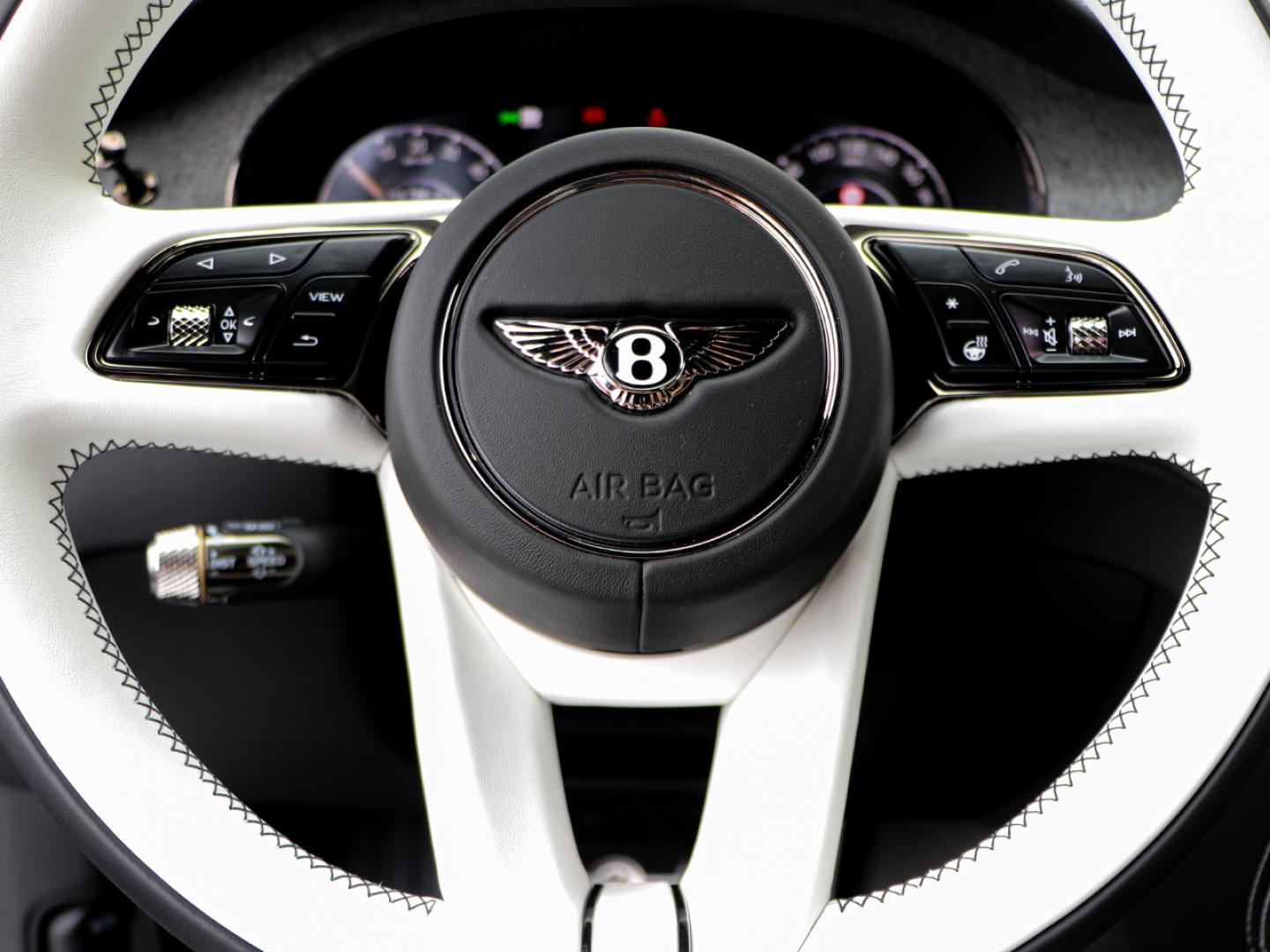 Image BENTLEY CONTINENTAL GT S V8 4.0 Hybrid 680ch