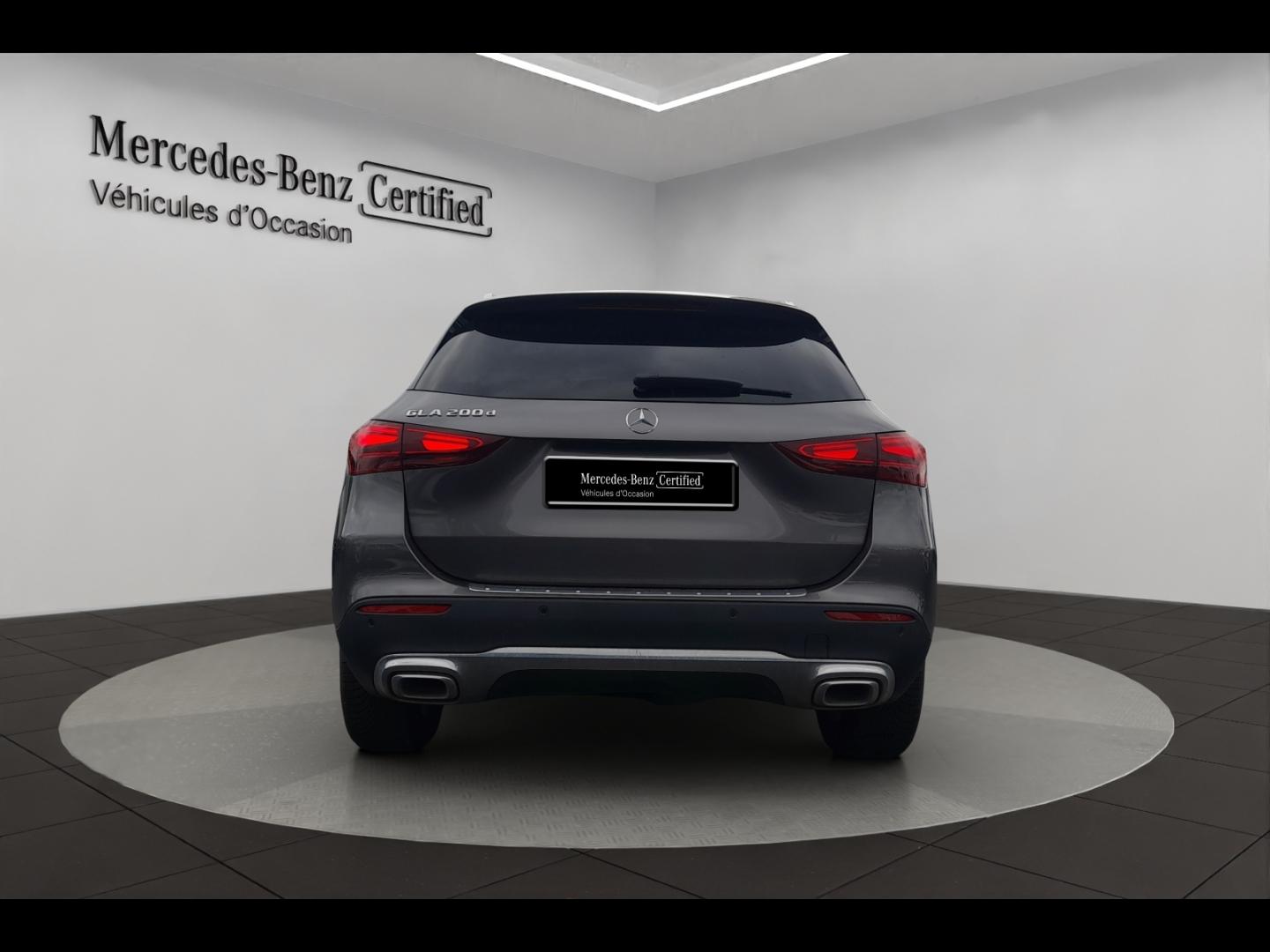Image MERCEDES-BENZ GLA 200 d 150ch Progressive Line 8G-DCT