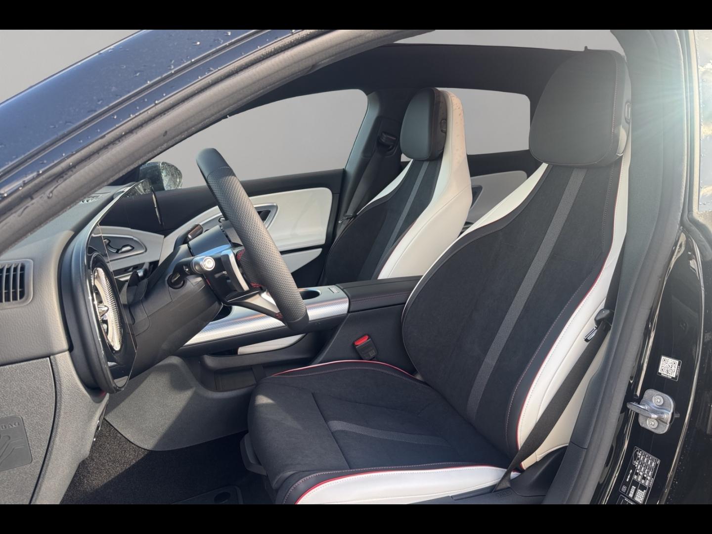 Image MERCEDES-BENZ CLA Shooting Brake 250+ EQ 272ch AMG Line