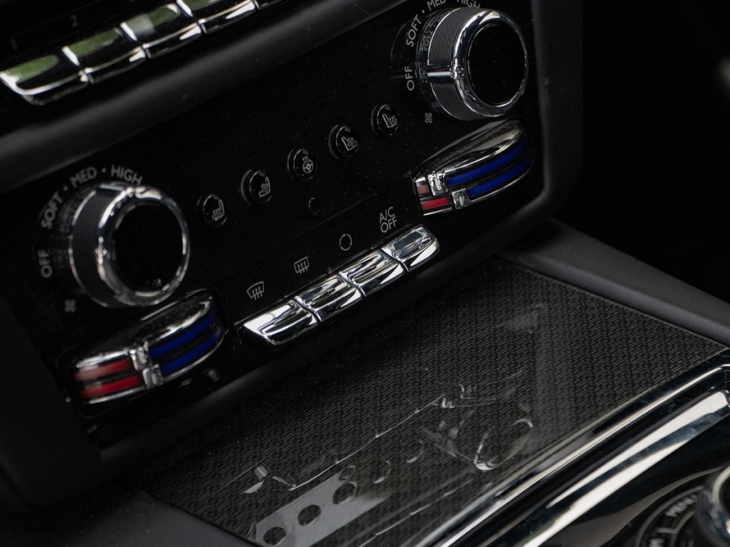 Image ROLLS-ROYCE Ghost V12 6.6 600ch Black Badge