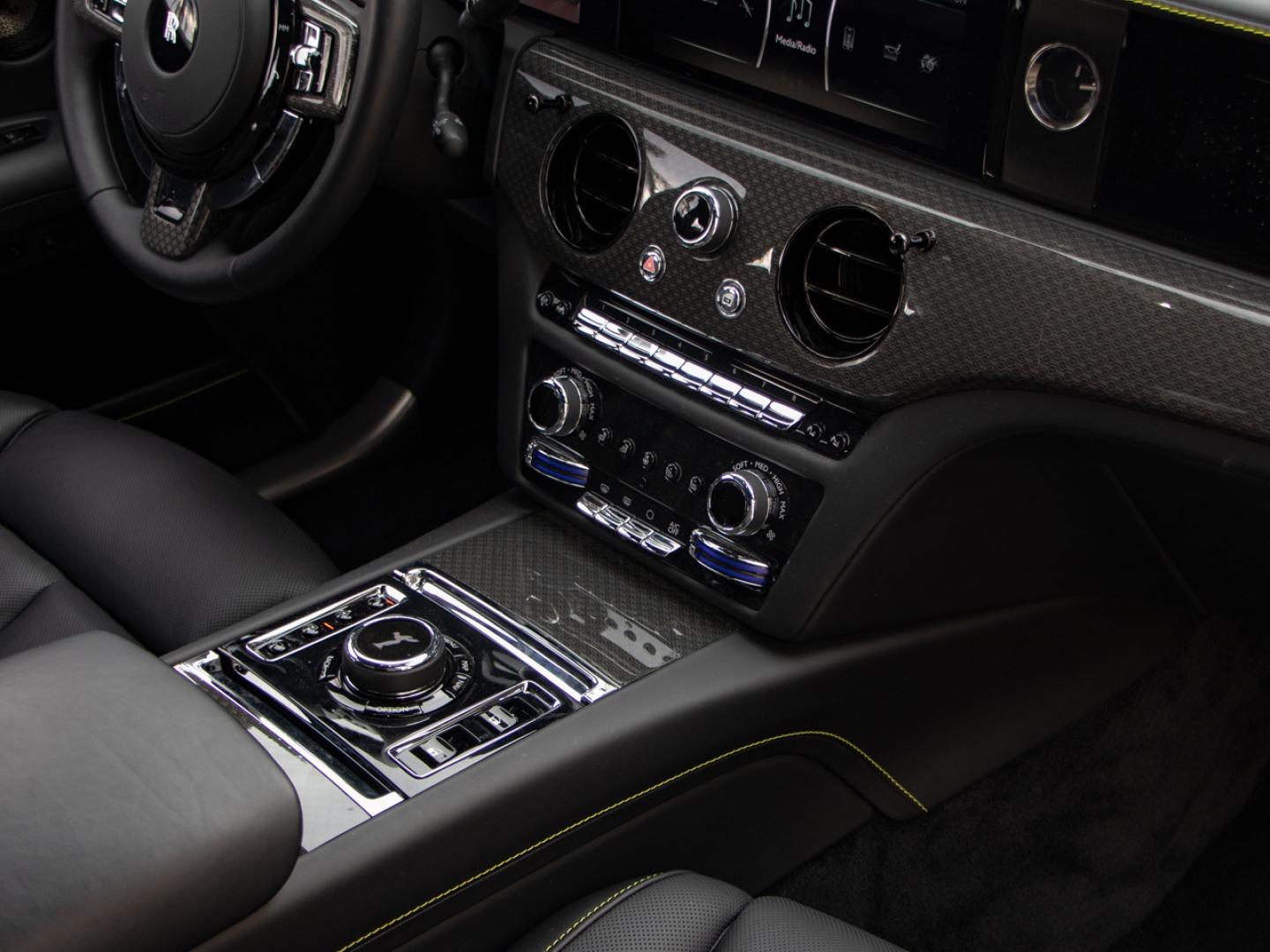 Image ROLLS-ROYCE Ghost V12 6.6 600ch Black Badge