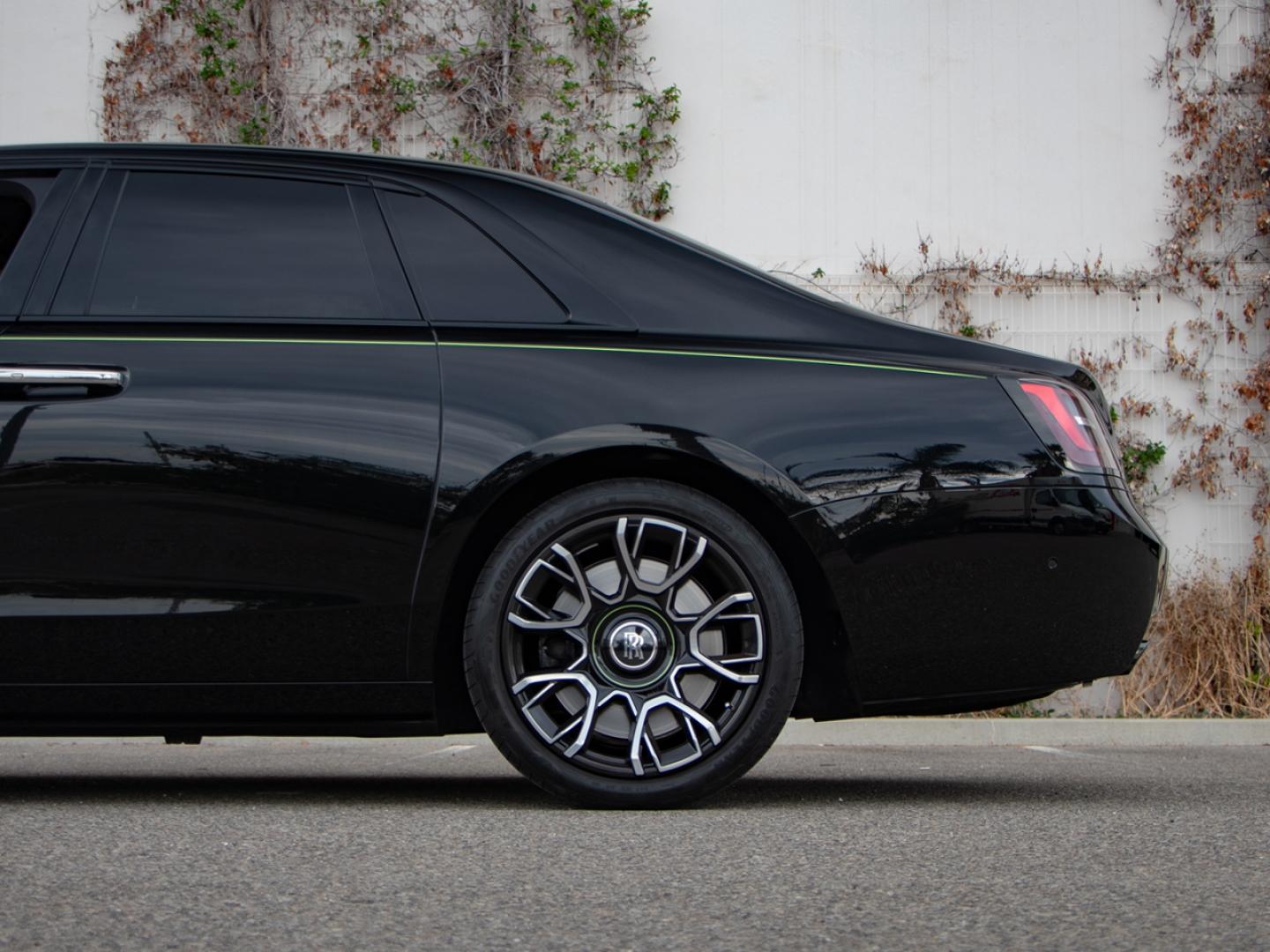 Image ROLLS-ROYCE Ghost V12 6.6 600ch Black Badge