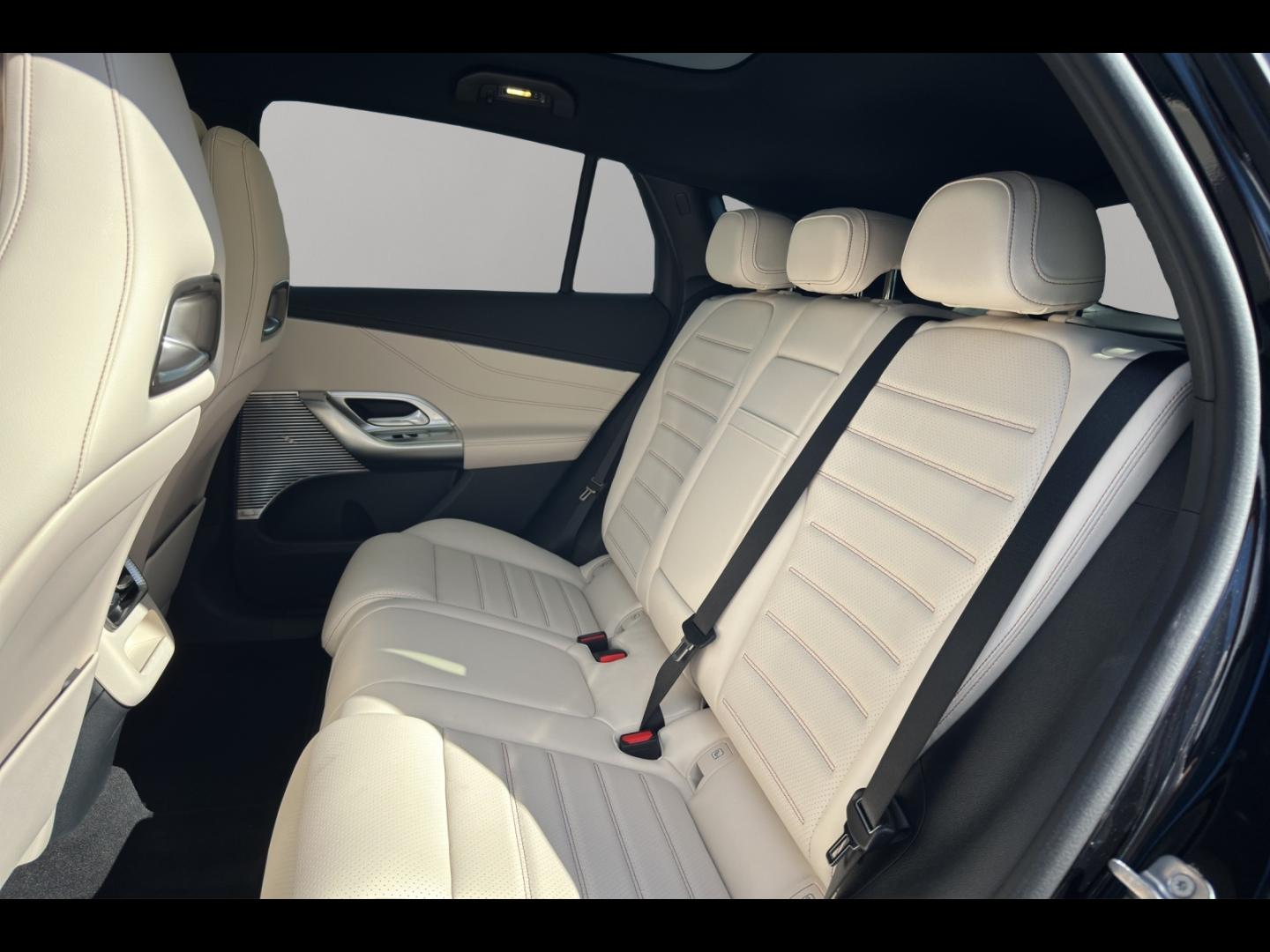 Image MERCEDES-BENZ GLC 400 EQ 489ch AMG Line 4Matic