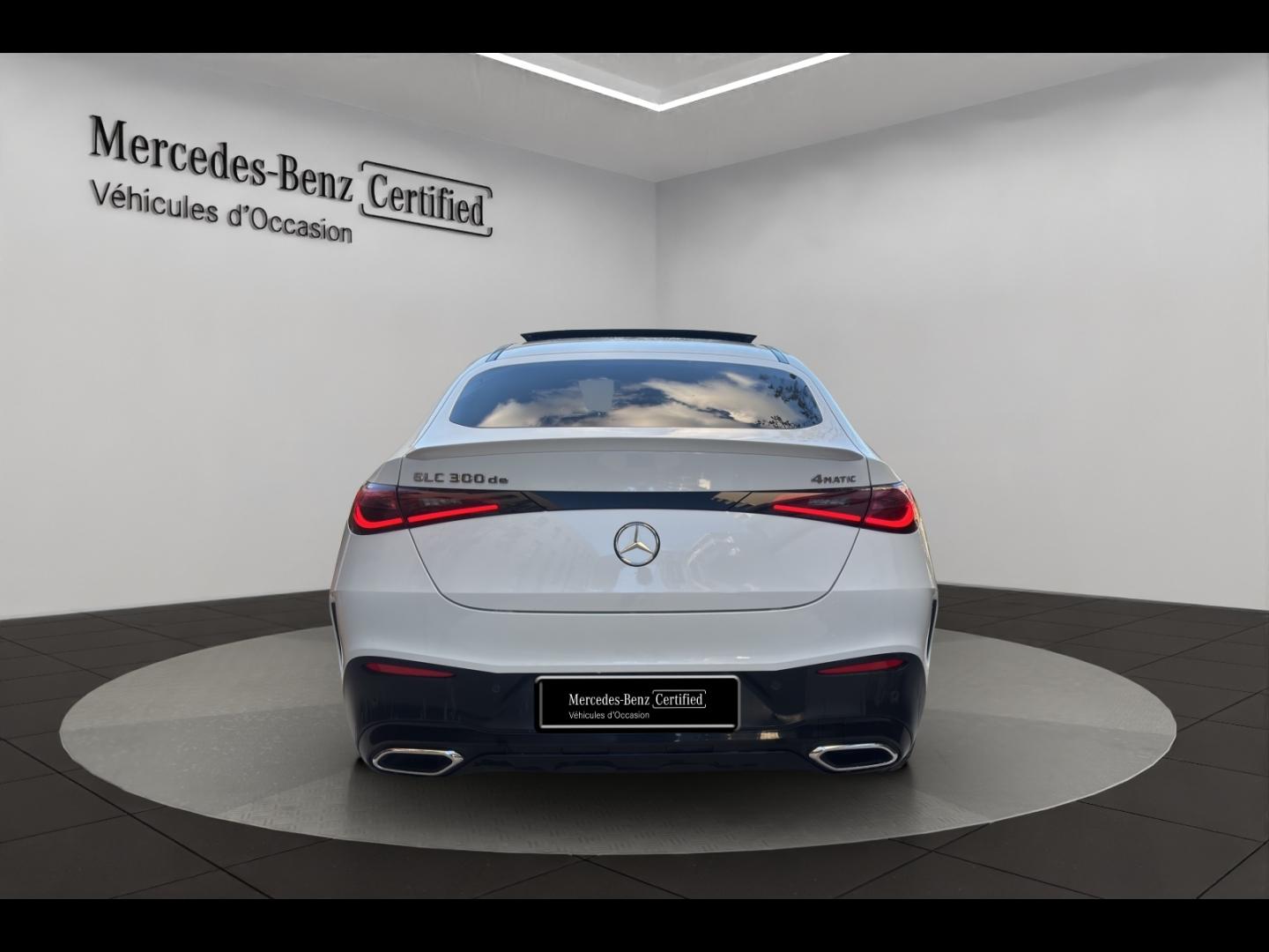 Image MERCEDES-BENZ GLC Coupé 300 d e Hybrid 197+136ch AMG Line 4Matic 9G-Tronic