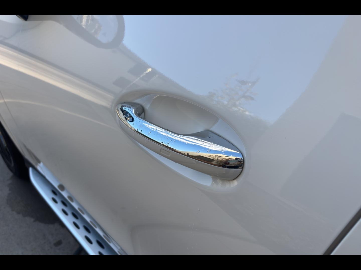 Image MERCEDES-BENZ GLC Coupé 300 d e Hybrid 197+136ch AMG Line 4Matic 9G-Tronic