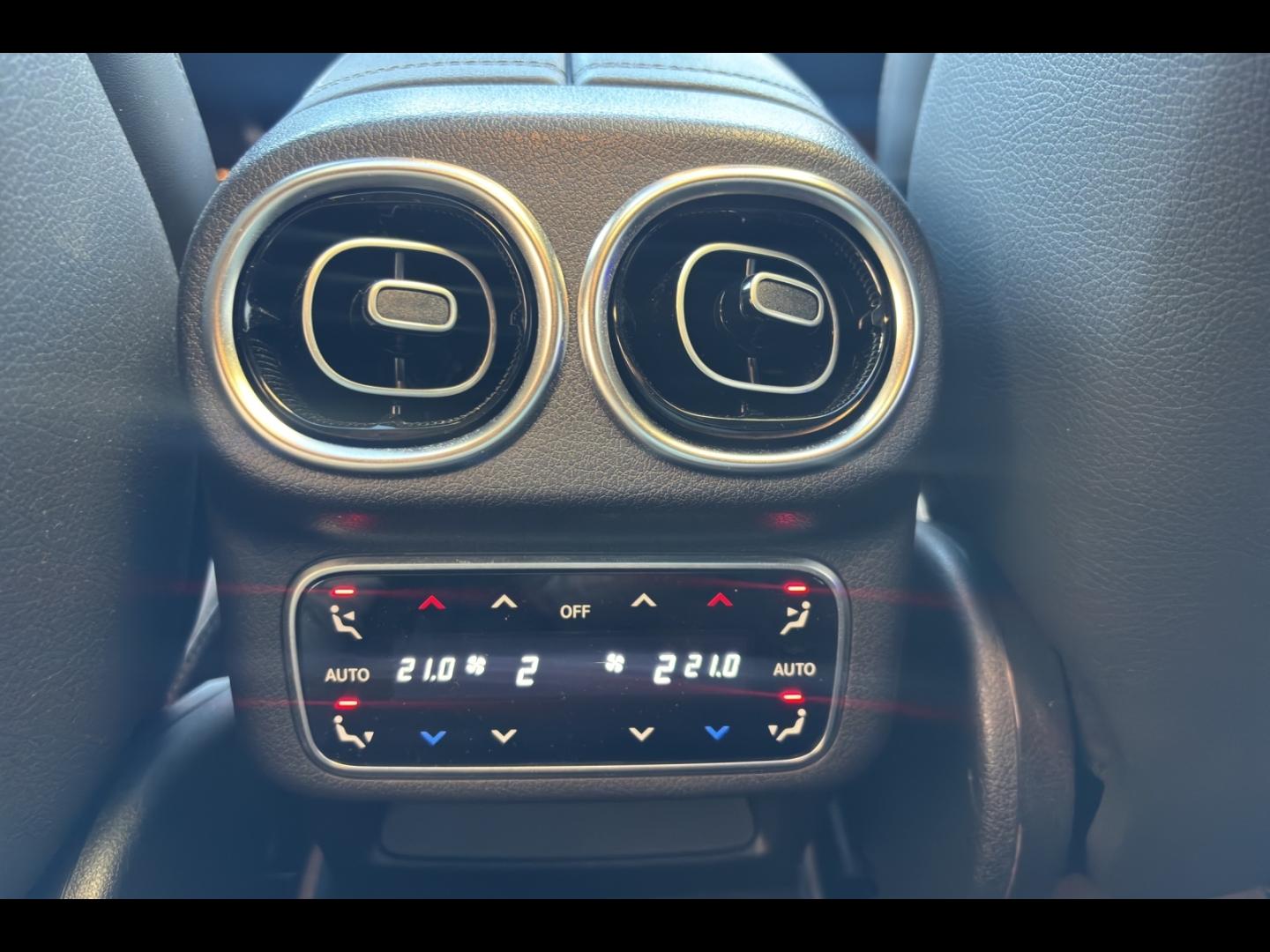 Image MERCEDES-BENZ GLC Coupé 300 d e Hybrid 197+136ch AMG Line 4Matic 9G-Tronic