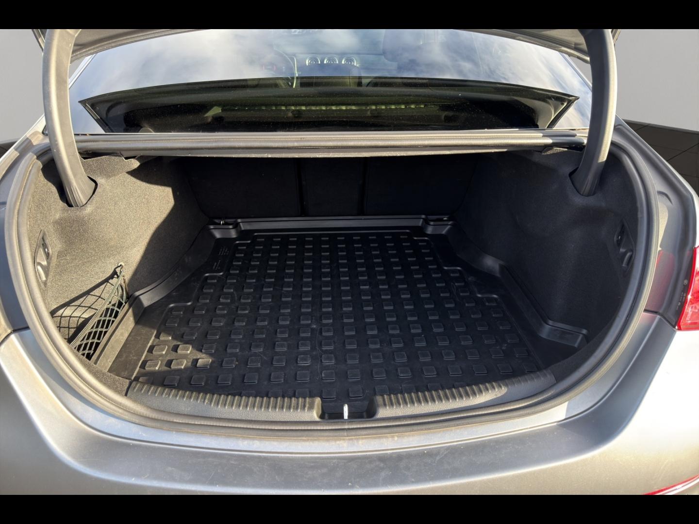 Image MERCEDES-BENZ Classe C 220 d 197ch AMG Line