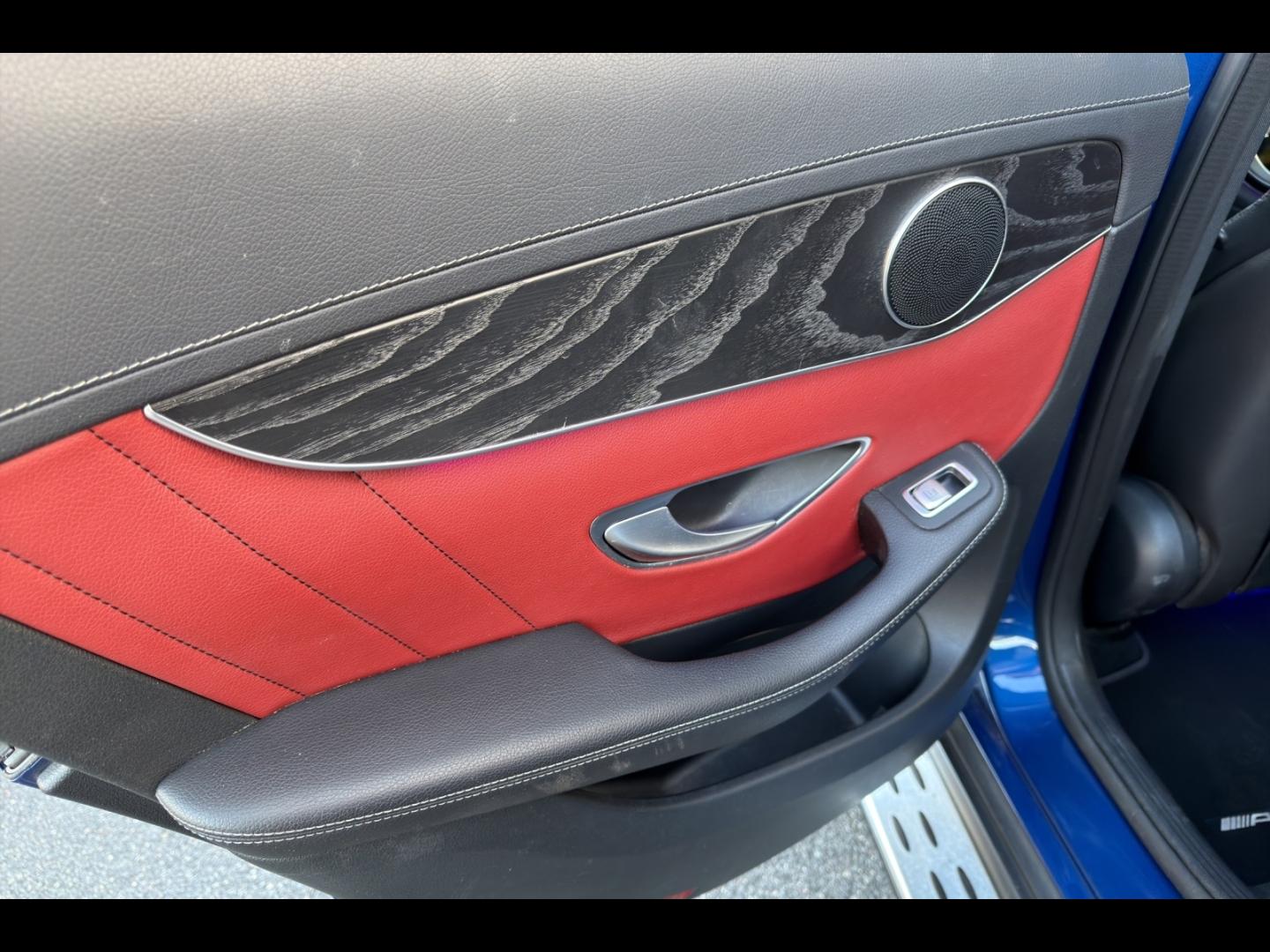 Image MERCEDES-BENZ GLC Coupé 220 d 194ch AMG Line 4Matic 9G-Tronic