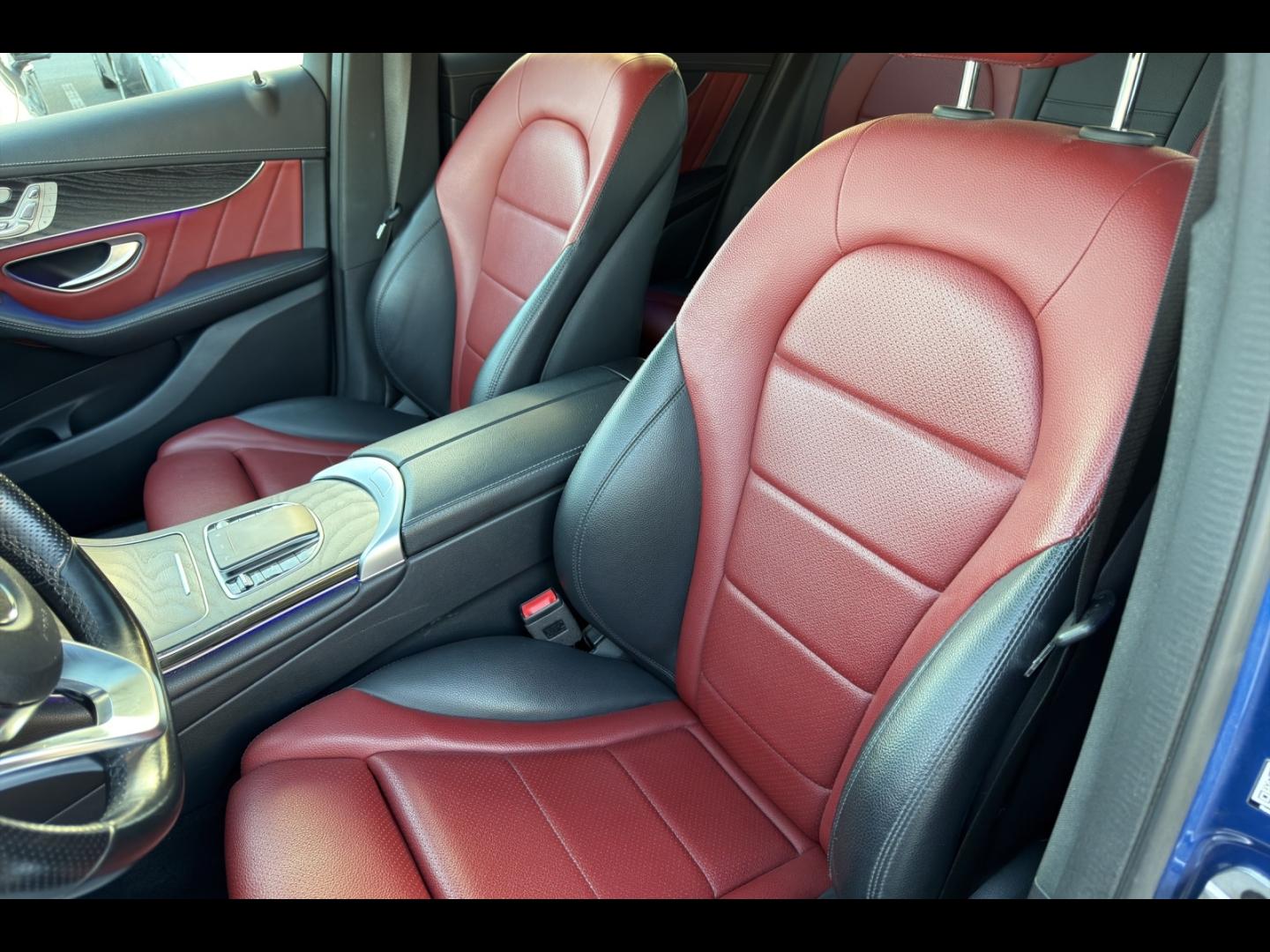 Image MERCEDES-BENZ GLC Coupé 220 d 194ch AMG Line 4Matic 9G-Tronic