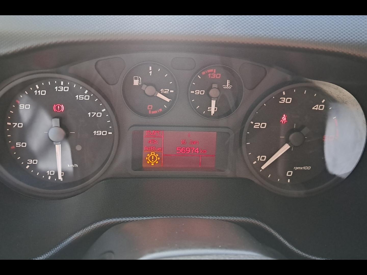 Image IVECO Daily CCb 35C16H3.0 empattement 3750 Tor
