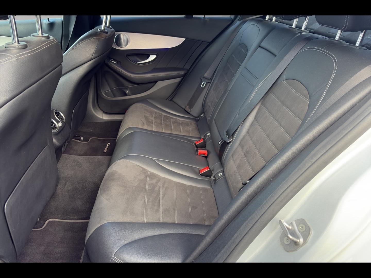 Image MERCEDES-BENZ Classe C 180 d 122ch AMG Line 9G-Tronic