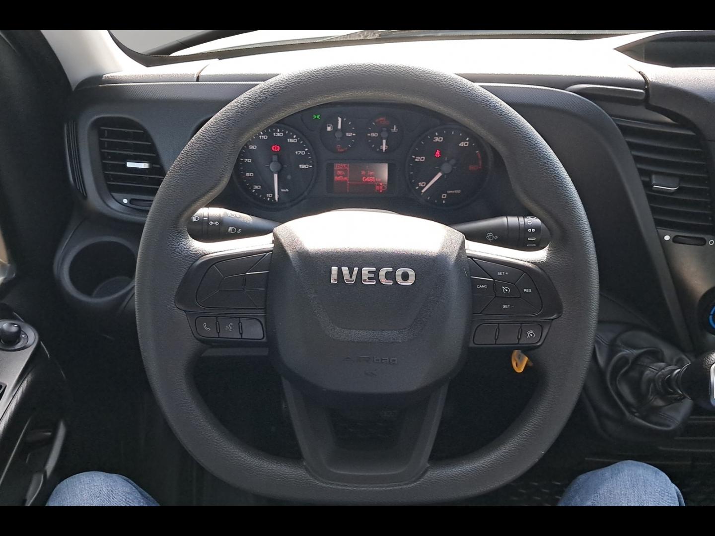 Image IVECO Daily CCb 35C16H empattement 3450 3.0