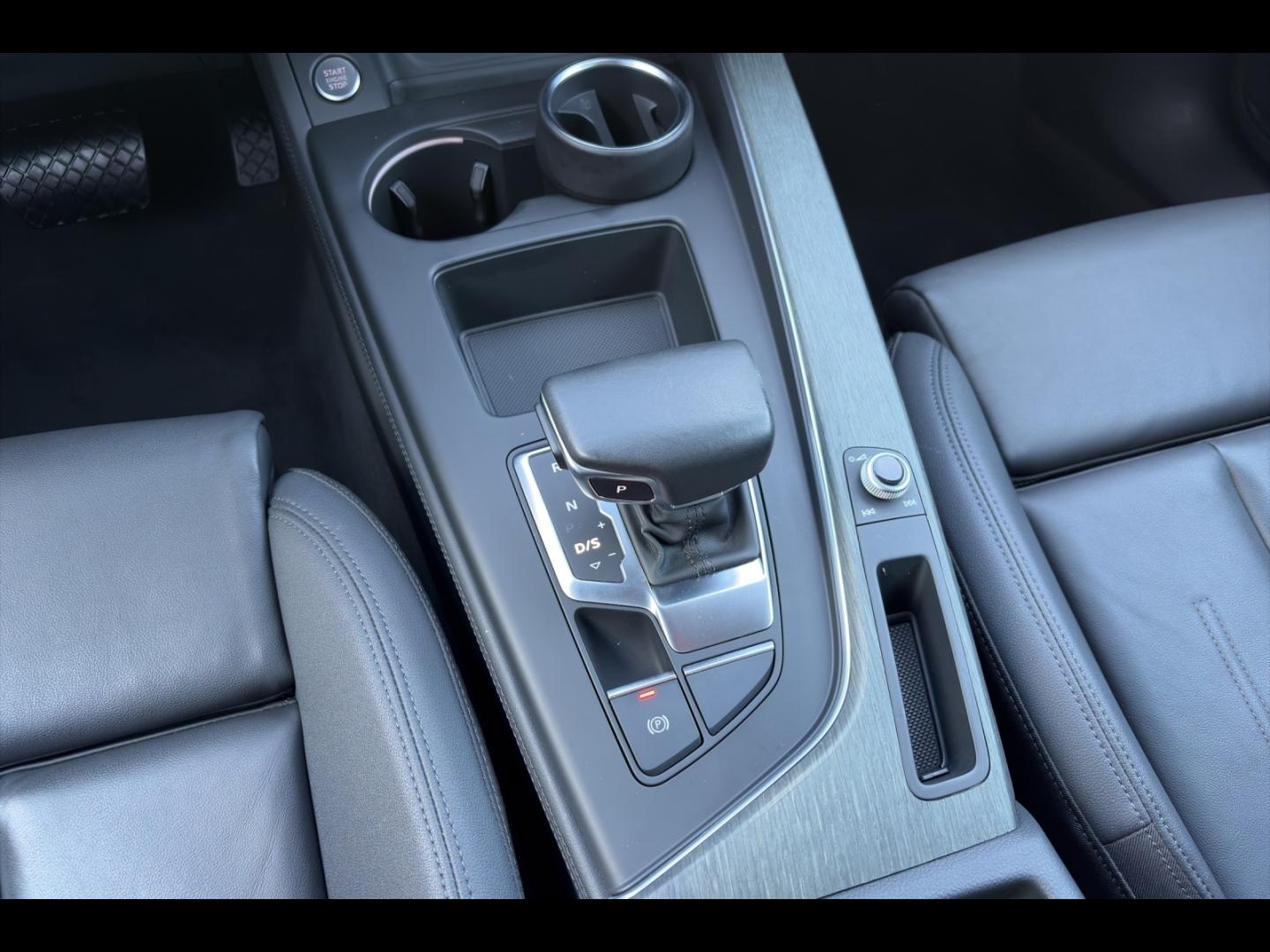 Image AUDI A4 Avant 40 TFSI 204ch Avus quattro S tronic 7