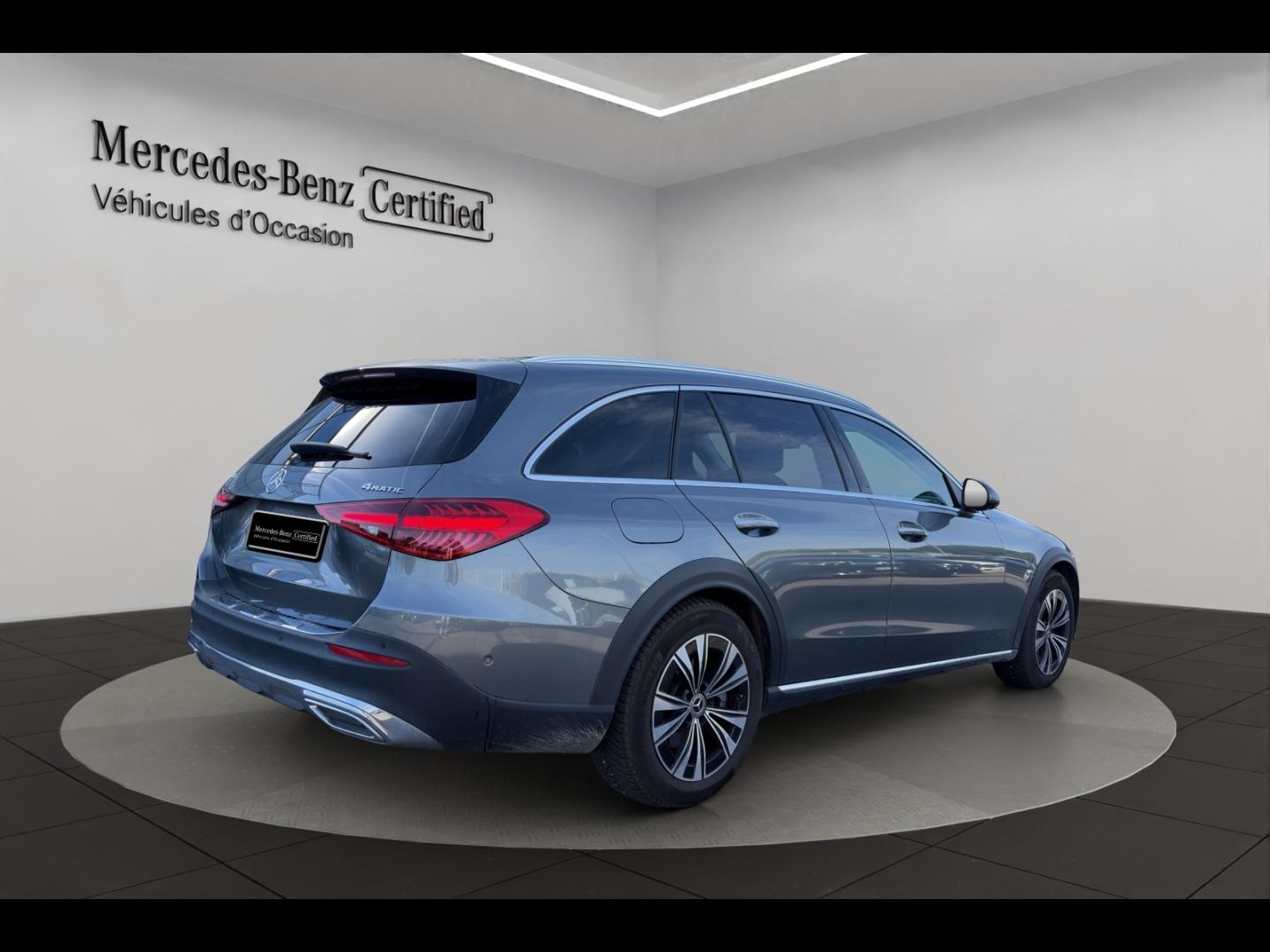 Image MERCEDES-BENZ Classe C 220 d 200ch Avantgarde Line 4Matic