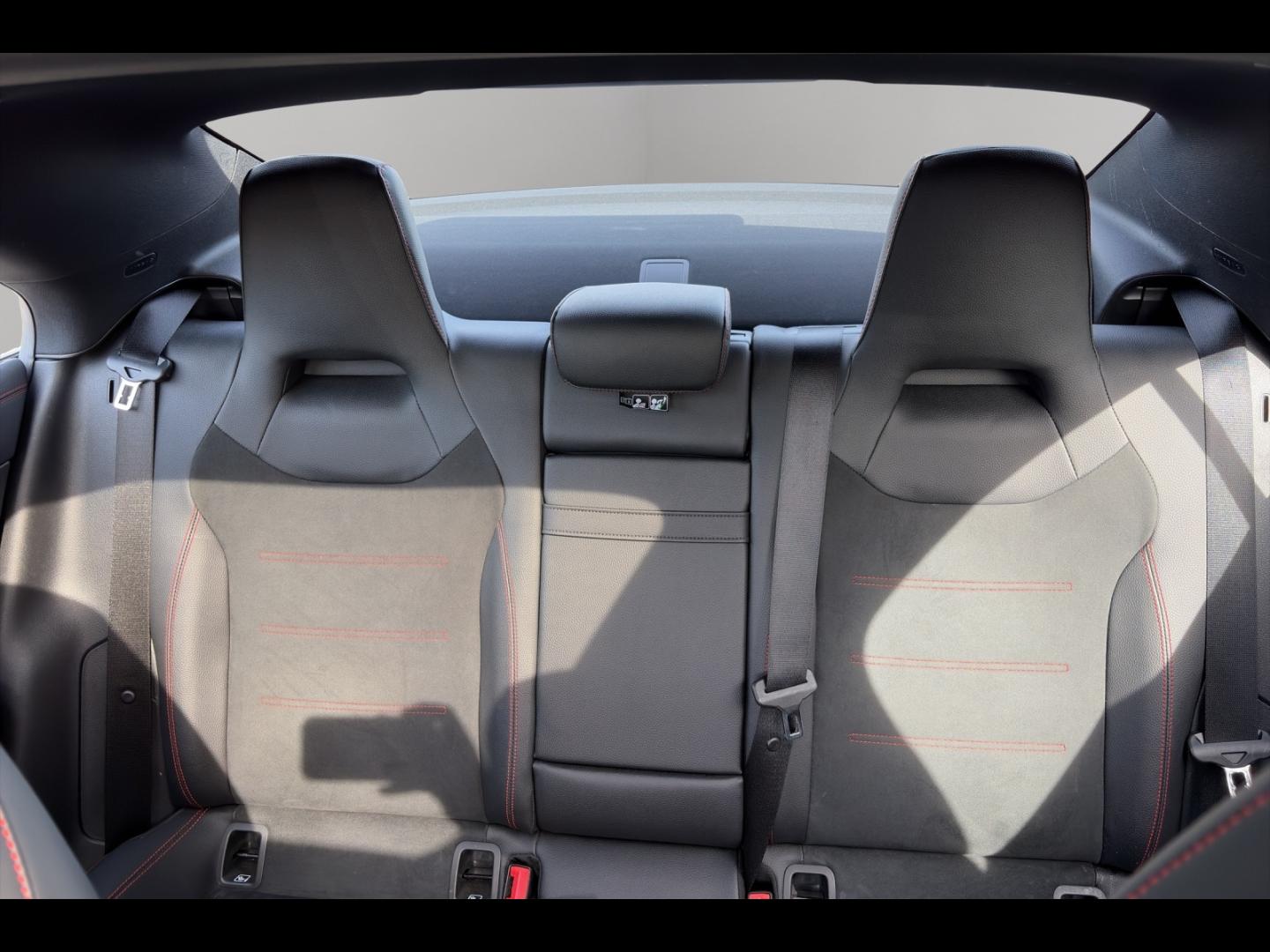 Image MERCEDES-BENZ CLA 250 224ch AMG Line 4Matic 7G-DCT