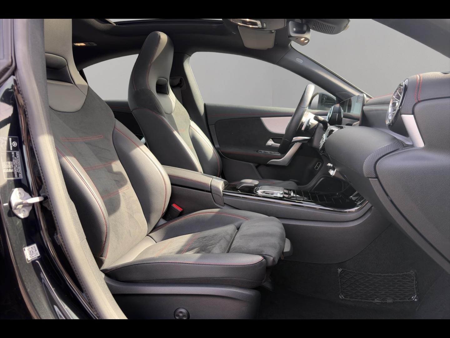 Image MERCEDES-BENZ CLA 250 224ch AMG Line 4Matic 7G-DCT