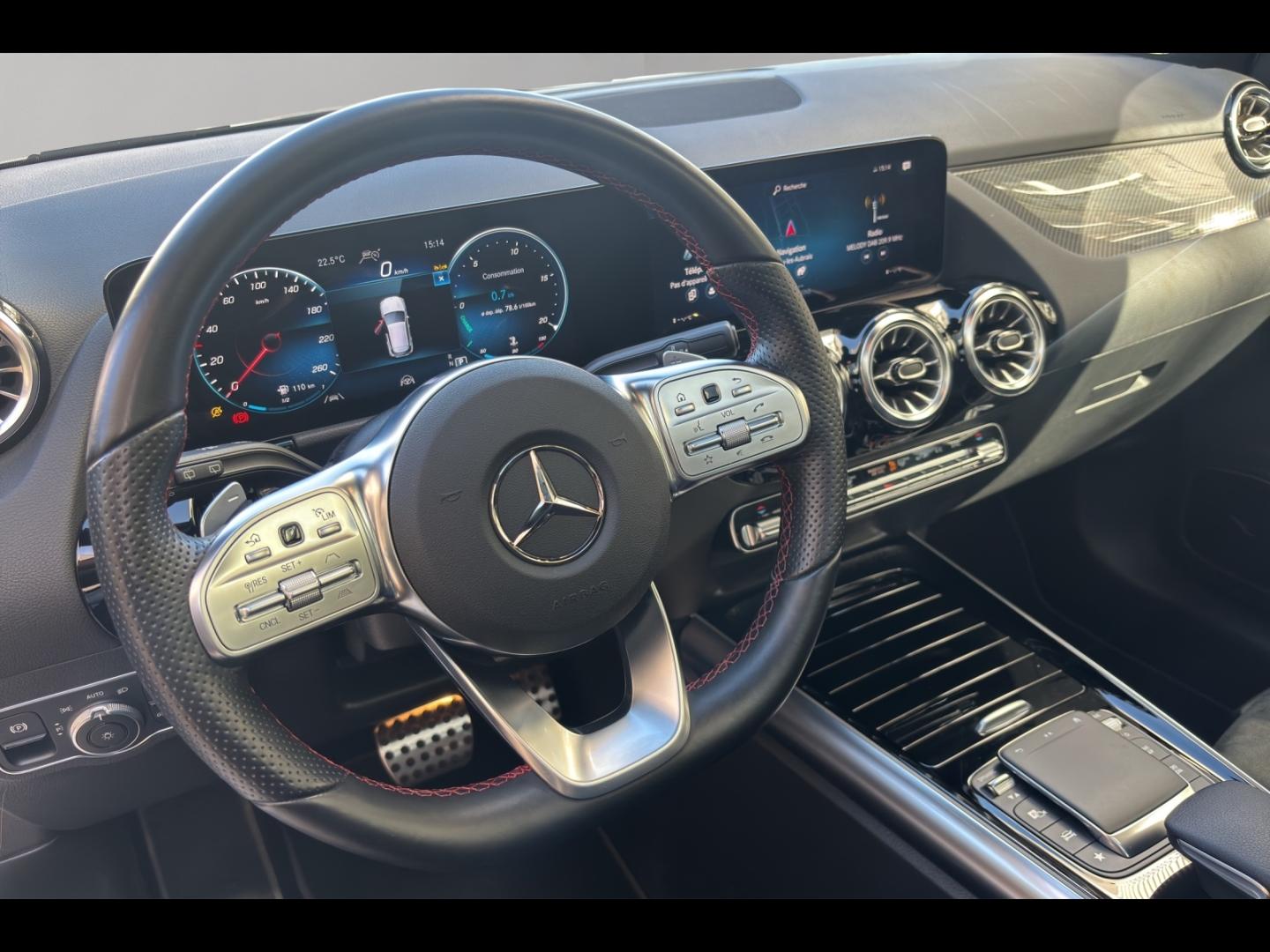 Image MERCEDES-BENZ GLA 200 163ch AMG Line 7G-DCT