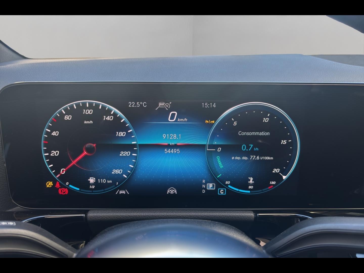 Image MERCEDES-BENZ GLA 200 163ch AMG Line 7G-DCT
