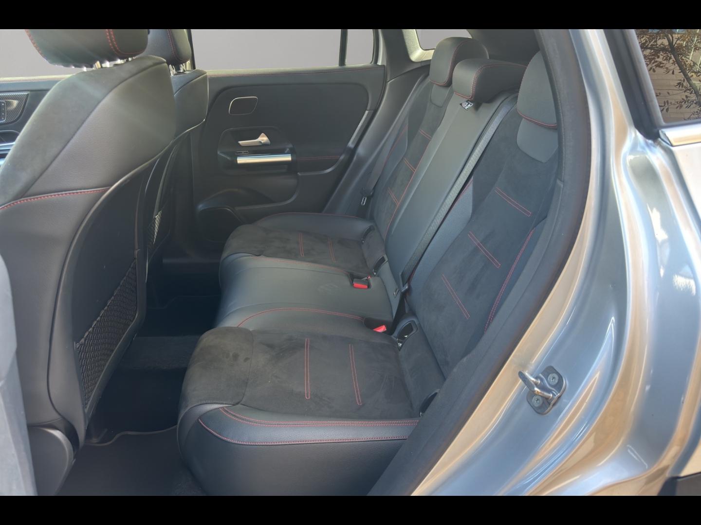 Image MERCEDES-BENZ GLA 200 163ch AMG Line 7G-DCT