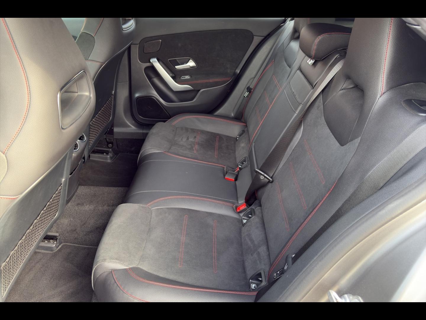 Image MERCEDES-BENZ Classe A 200 163ch AMG Line 7G-DCT