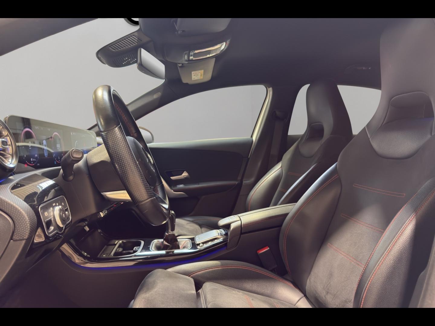 Image MERCEDES-BENZ Classe A 180 136ch AMG Line