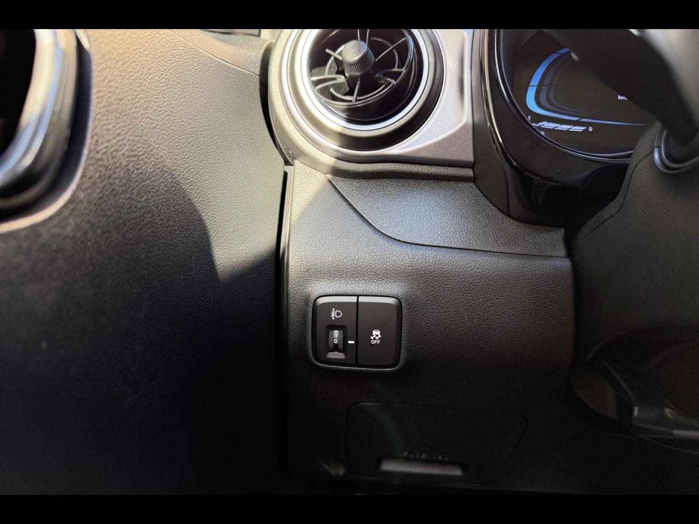 Image HYUNDAI i10 1.0 67ch ECO Creative BVR