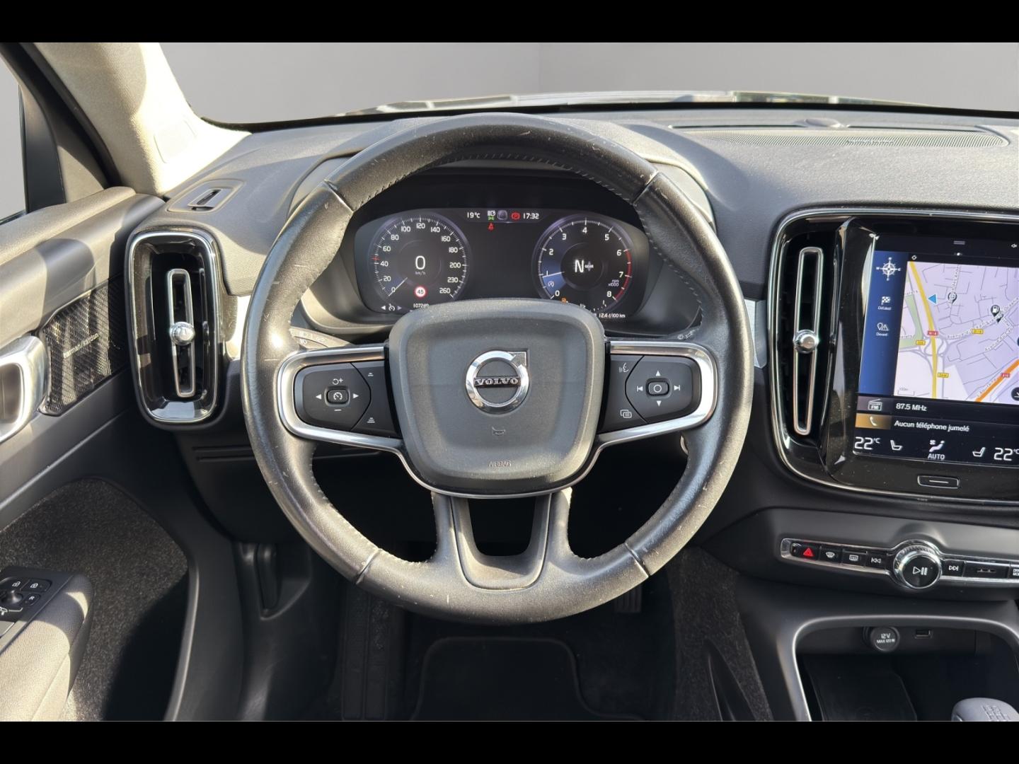 Image VOLVO XC40 T3 163ch Inscription